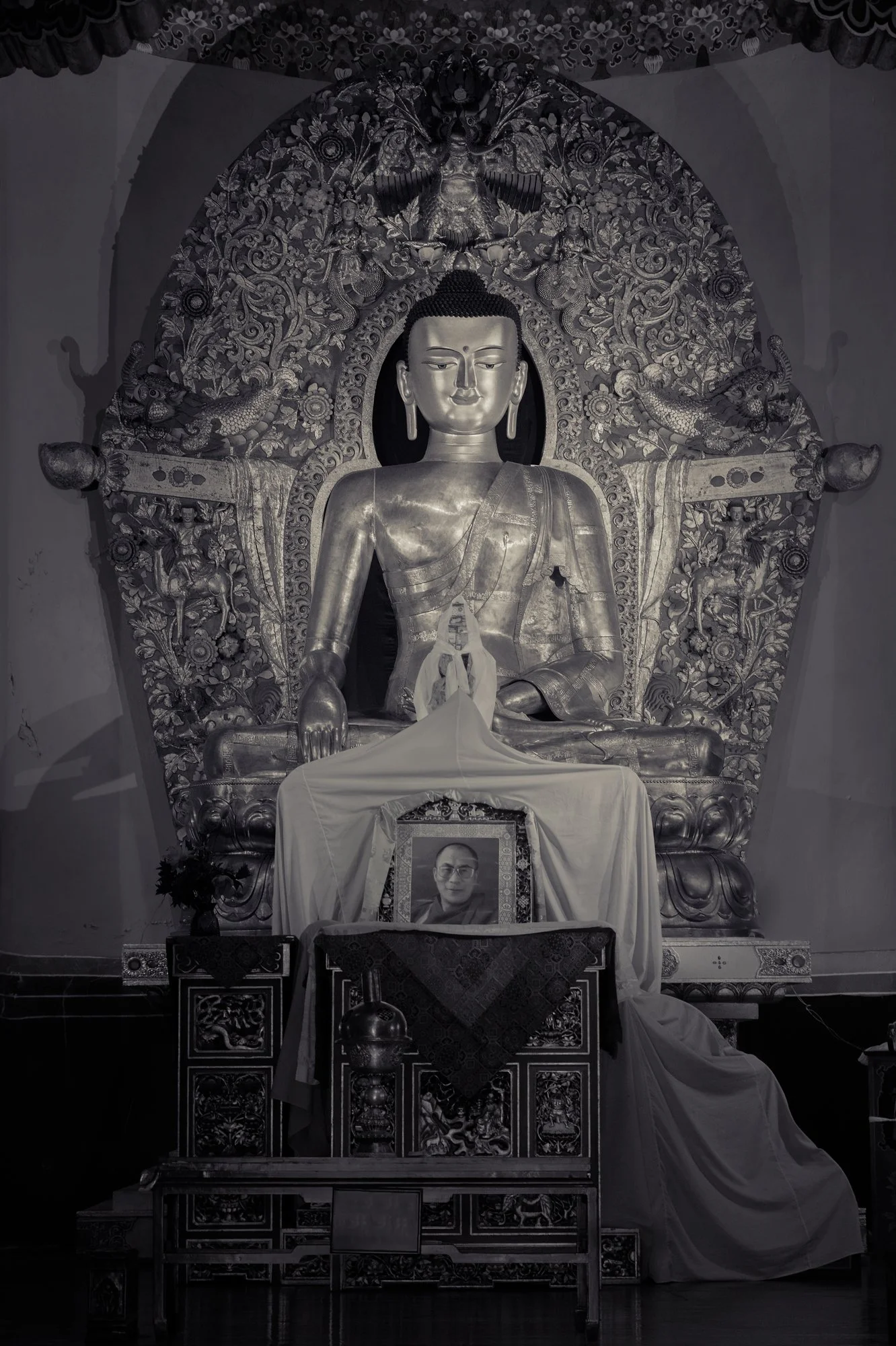 Buddha.BW.splitoning.jpg