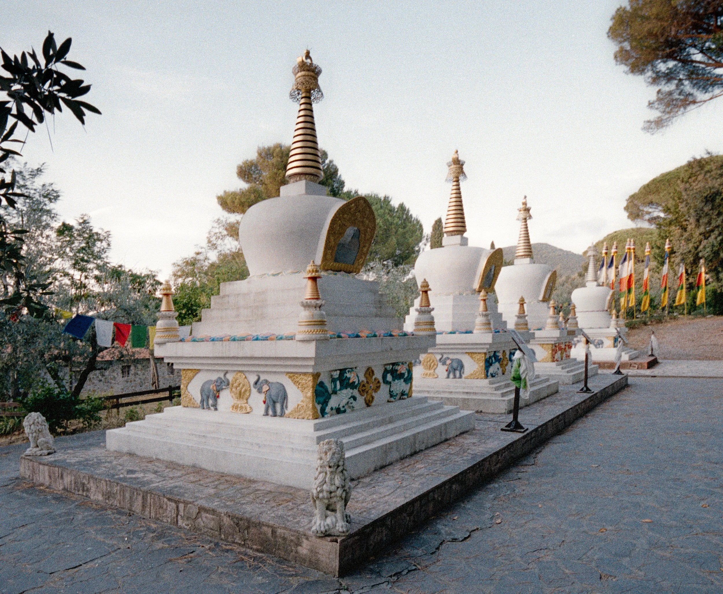 Stupas of Pomaia