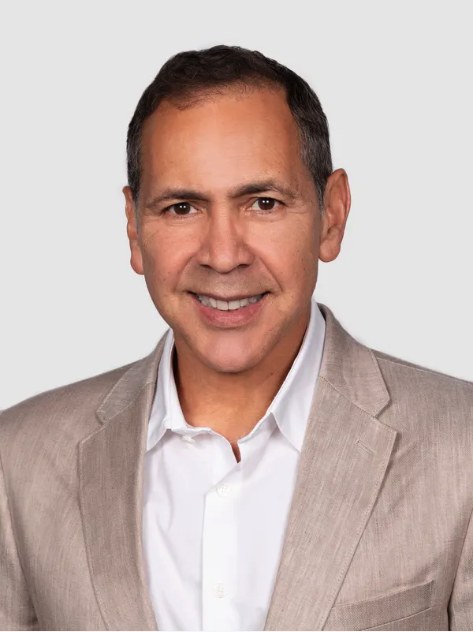 Dr. Gonzalez's headshot for Bio
