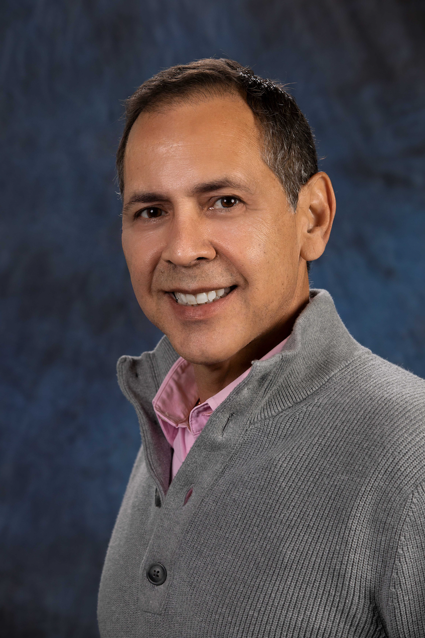 Dr. González's headshot from FIU