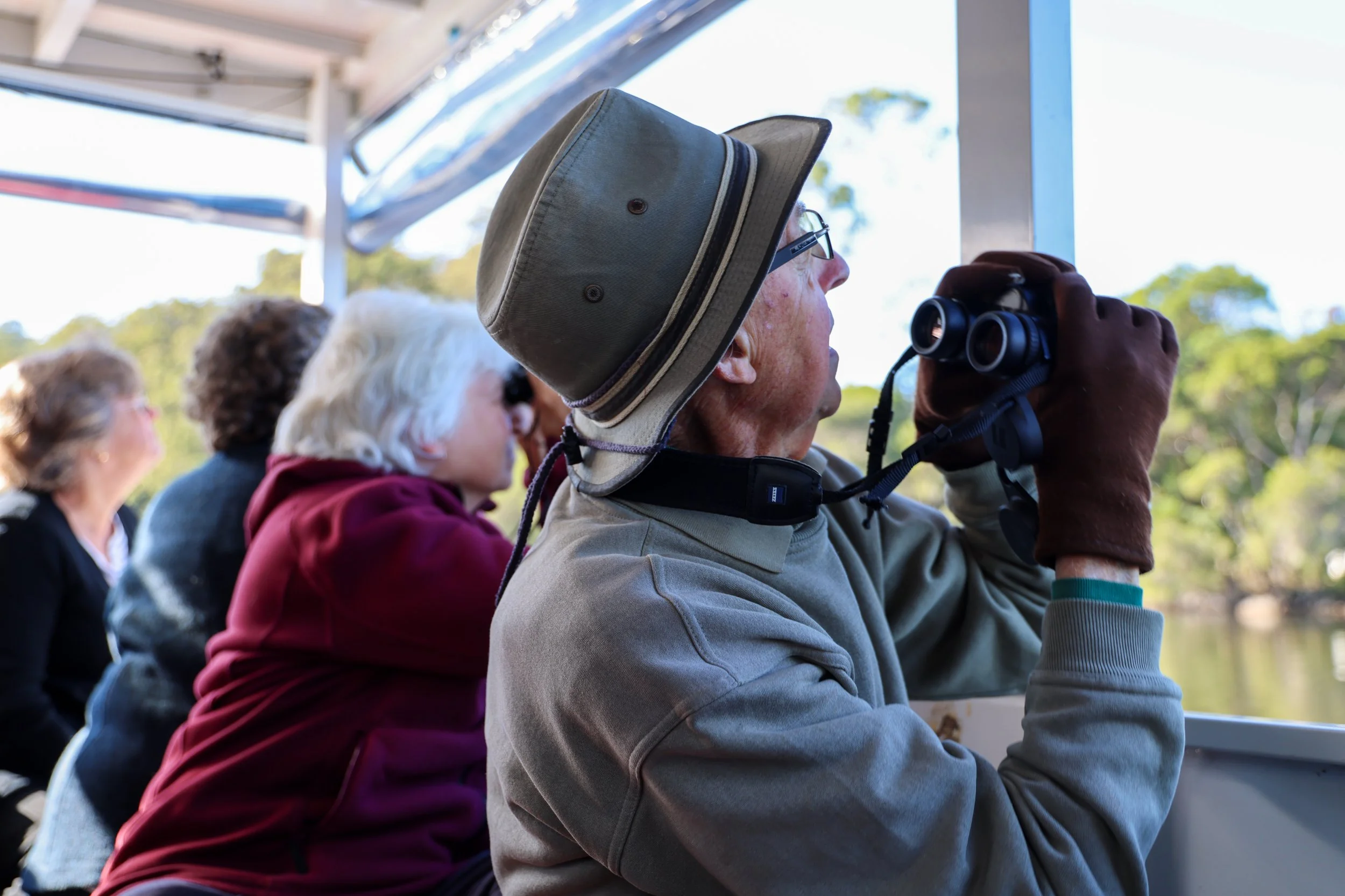 Research finds birdwatching benefits human health | ABC News