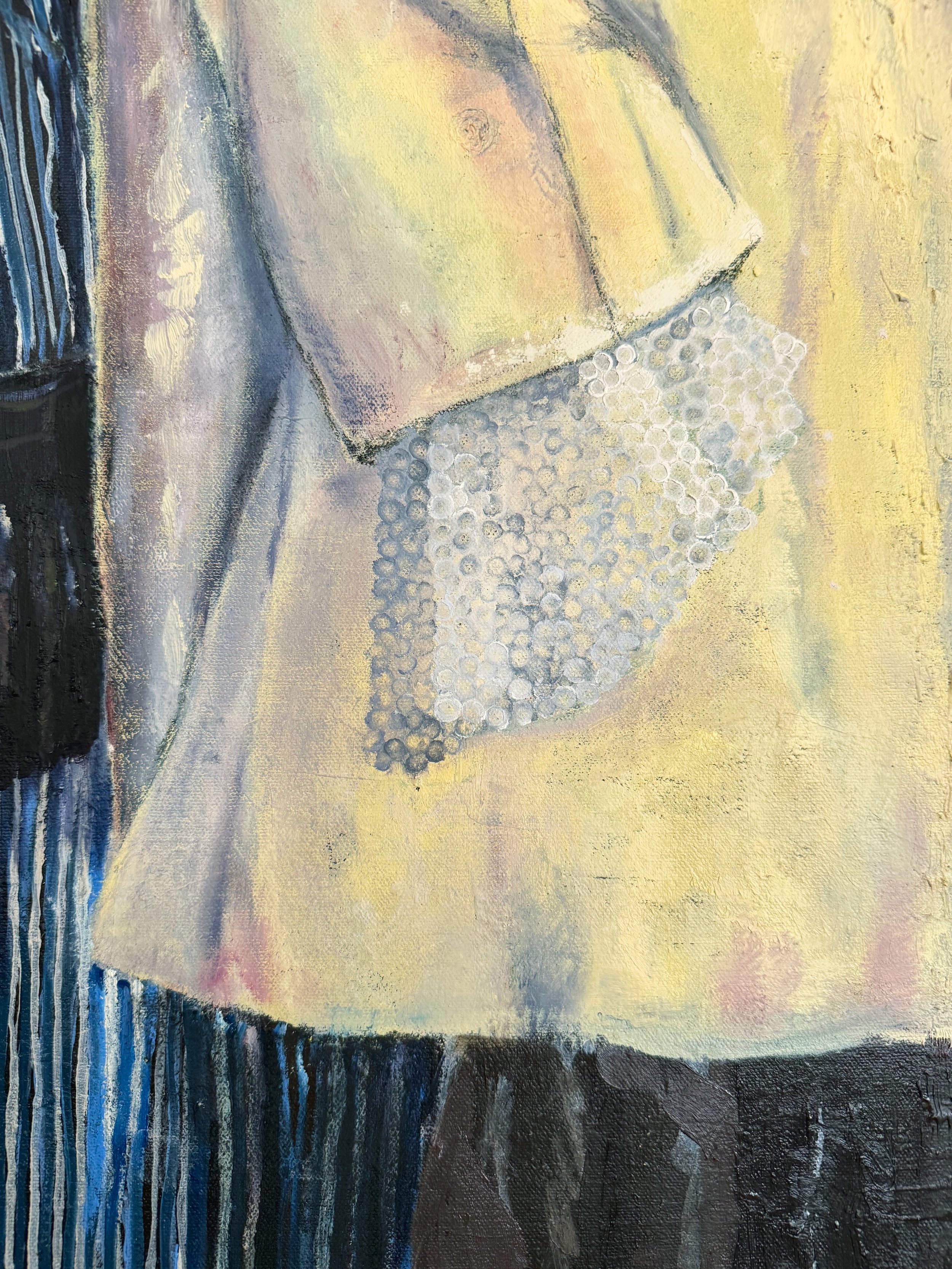 Las Tres (The Three of Us), Detail
