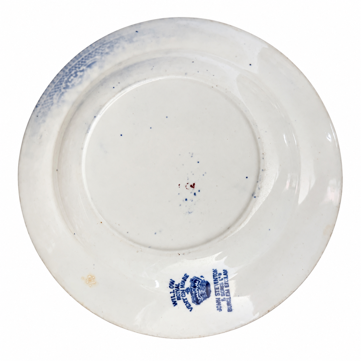 Reverse of the Blue Willow plate showing the Royal Venton Ware maker's mark and foot rim.