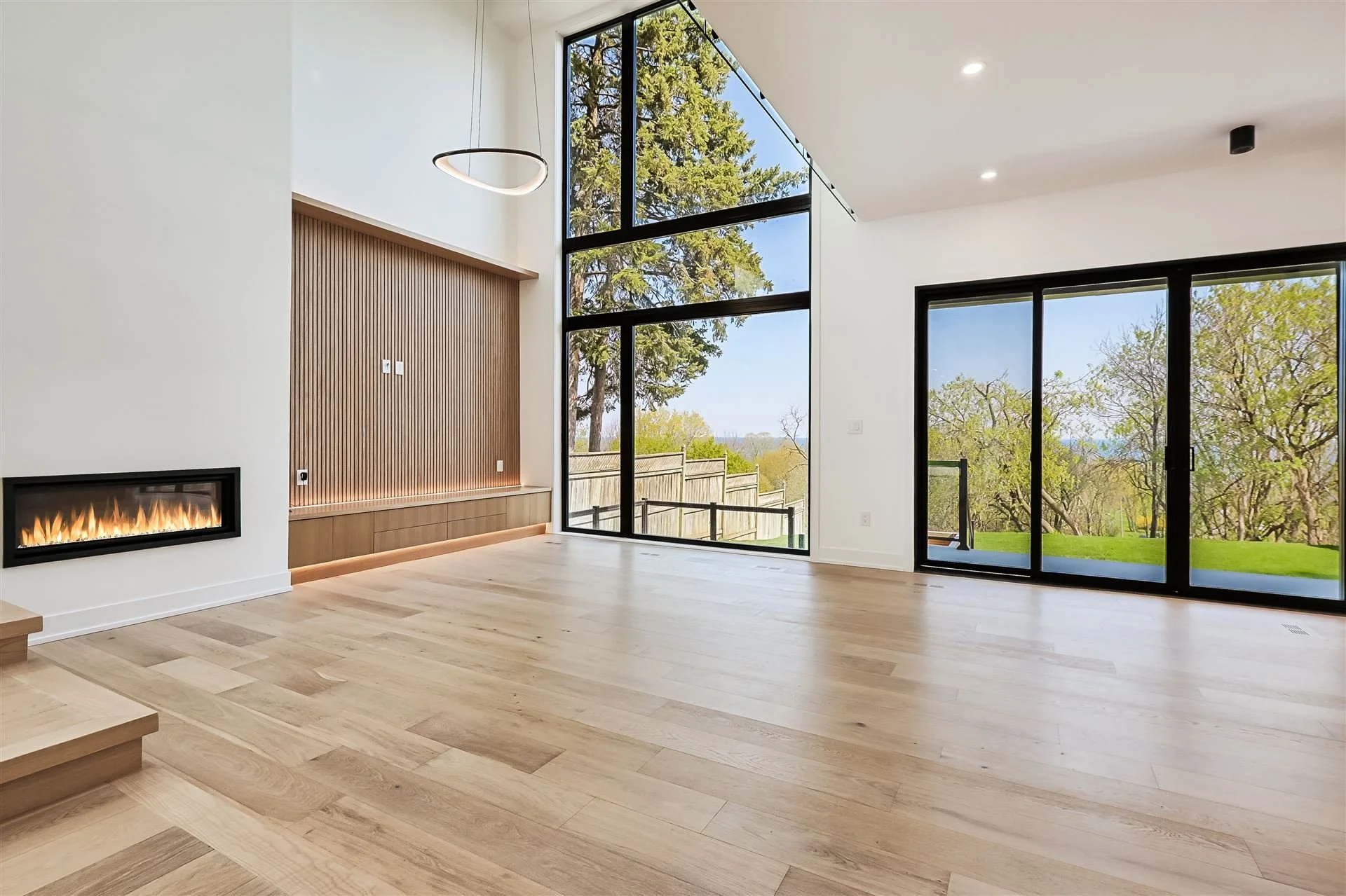 29 Cliffcrest Drive Photo (18).jpg