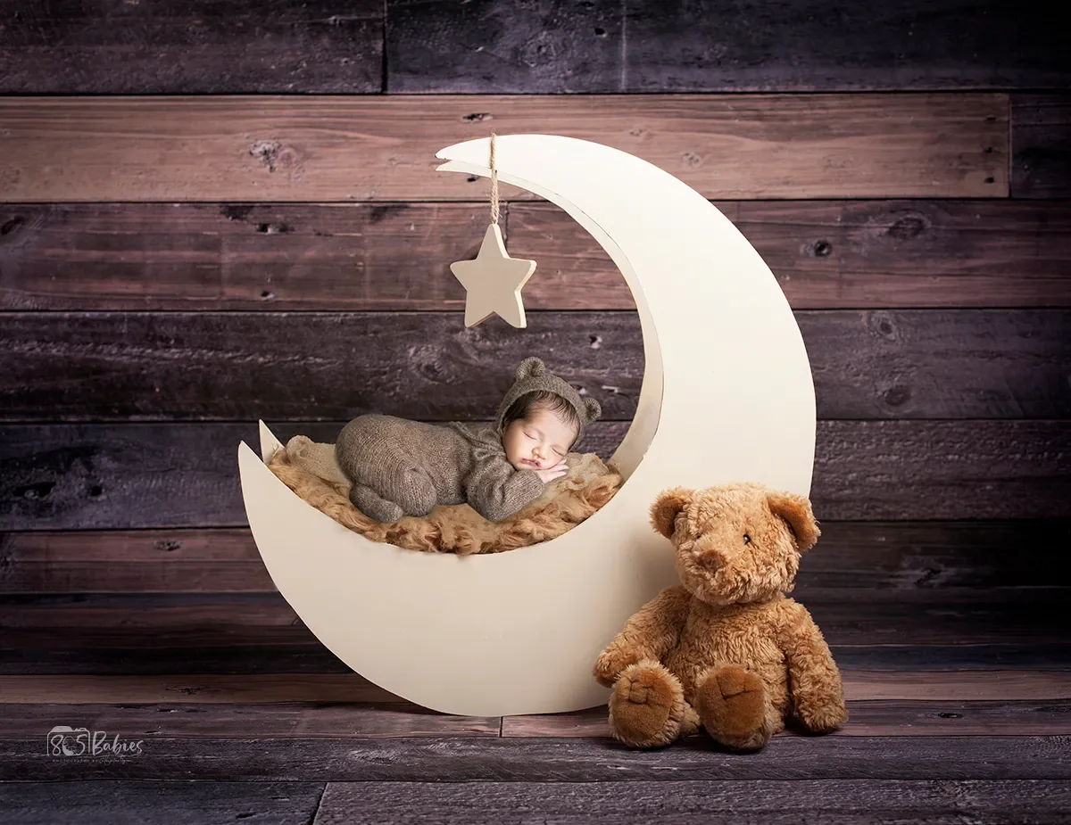 antique-wood-moon-KalebWEB-1.webp