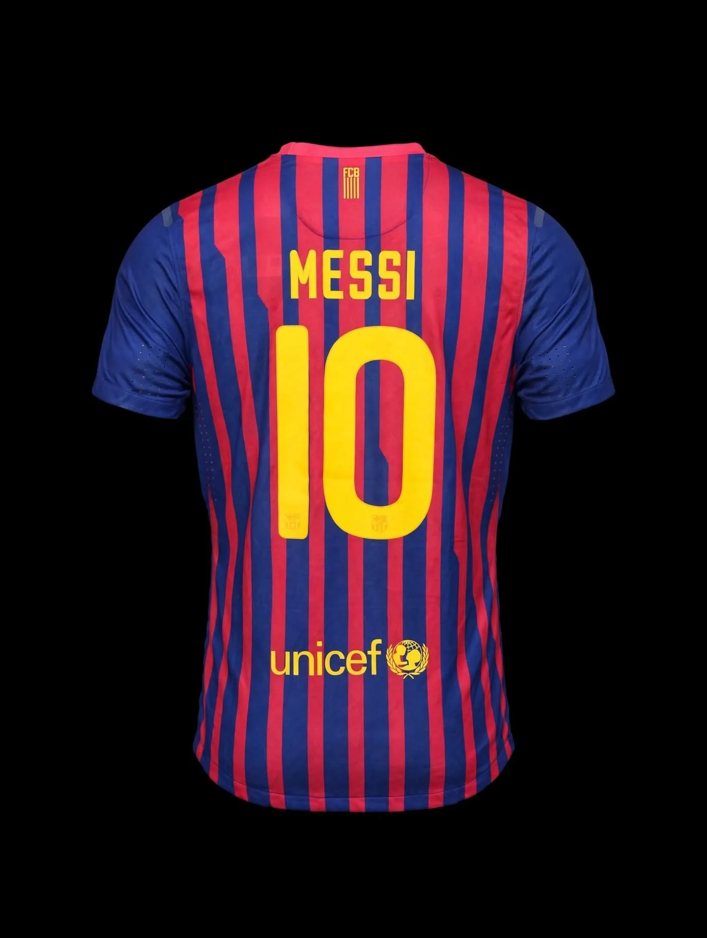barcelona_jersey_ghost_mannequin_3.jpg