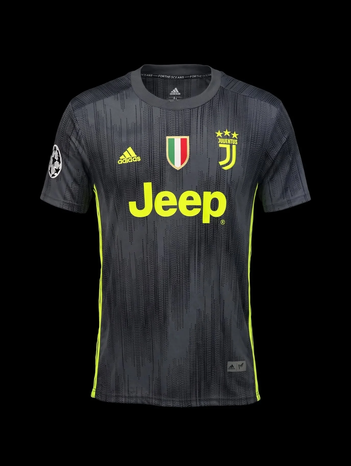 juventus_jersey_ghost_mannequin.jpg