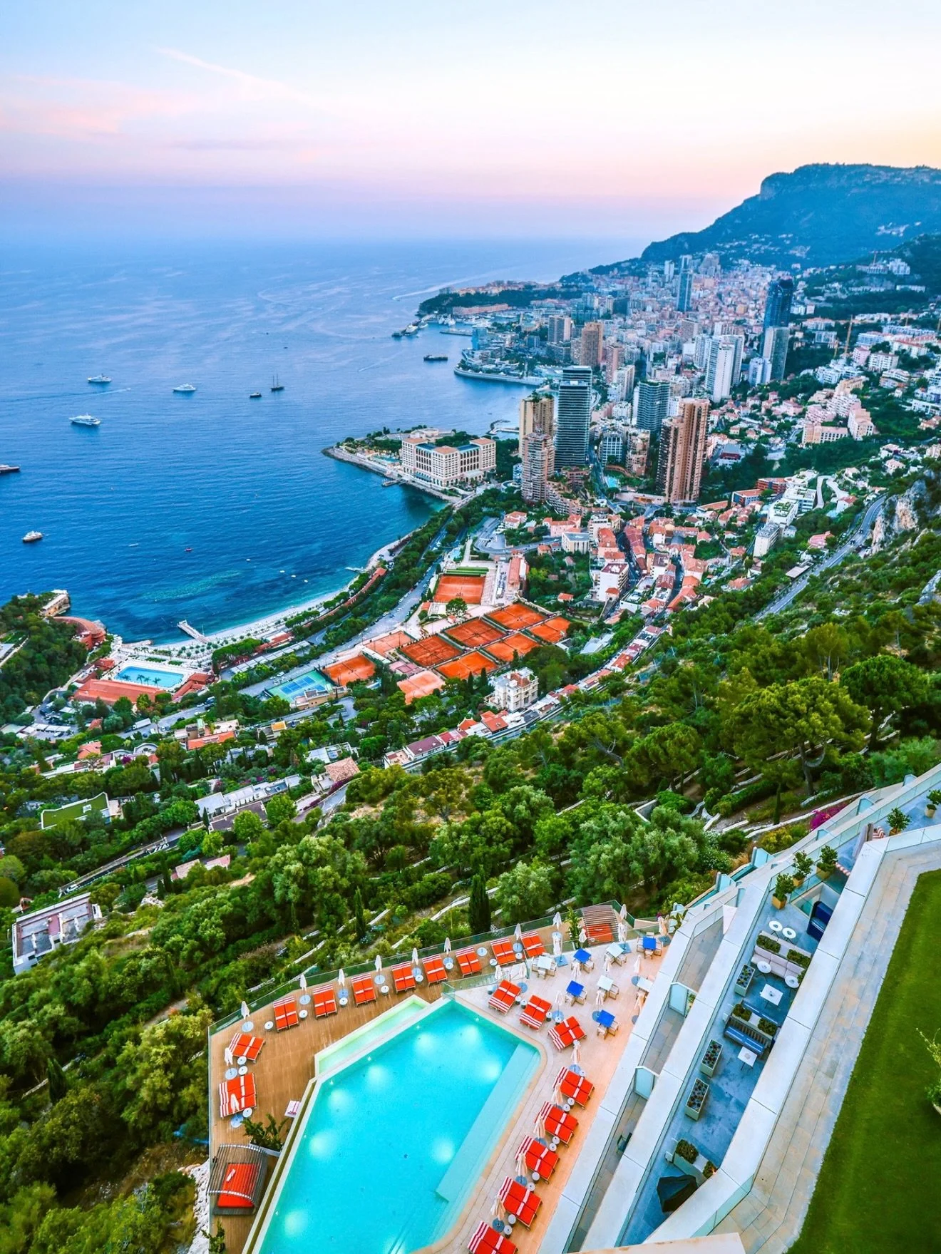Maybe the most beautiful dinner view in Europe? 🌊
Perched on the cliffs above Monaco, abc kitchens riviera serves fresh Mediterranean plates as colourful as the view below. Come for sunset, stay for the lights of Monaco flickering on.

📍 The Maybou