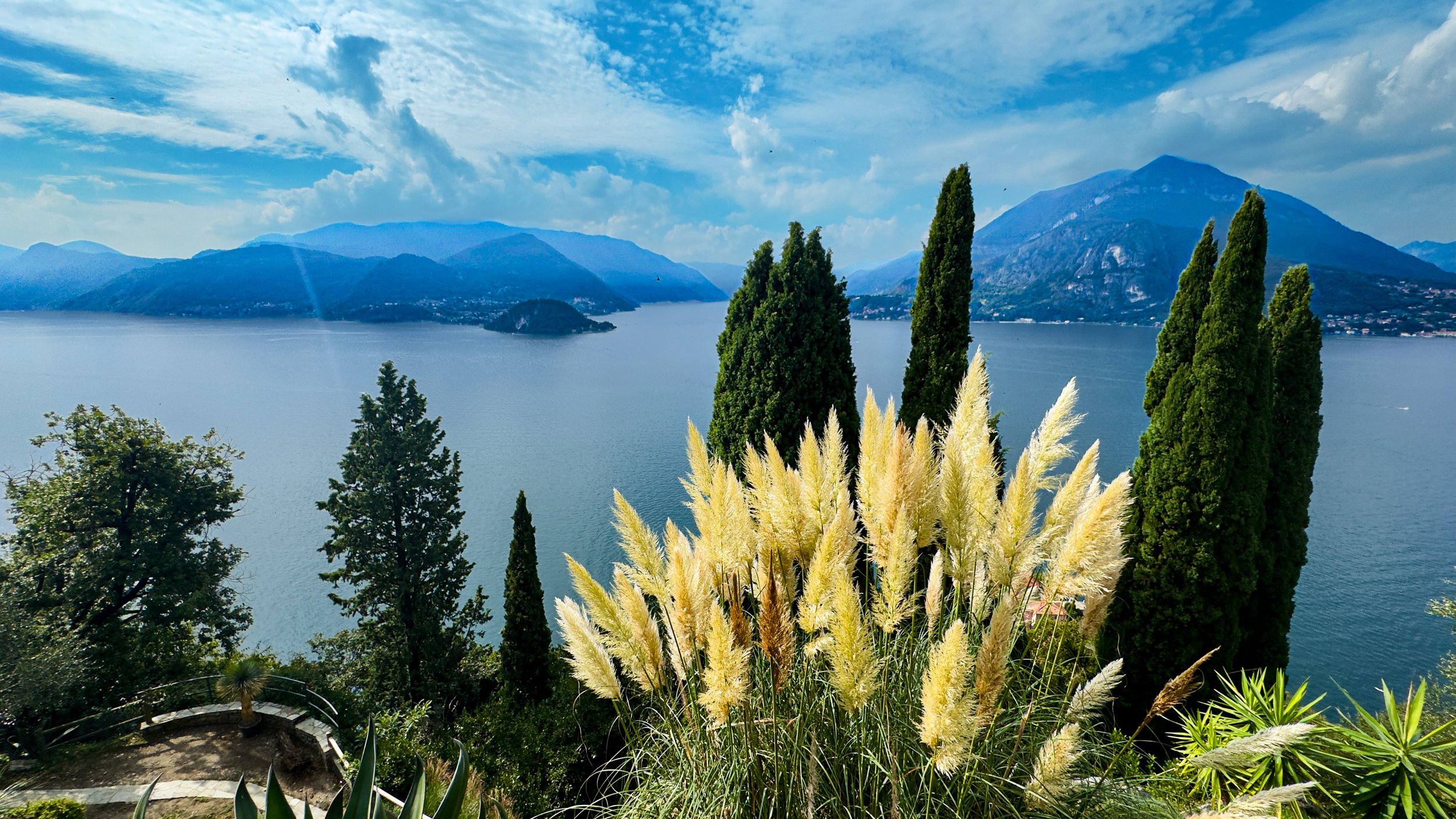 Switzerland Lake.jpg
