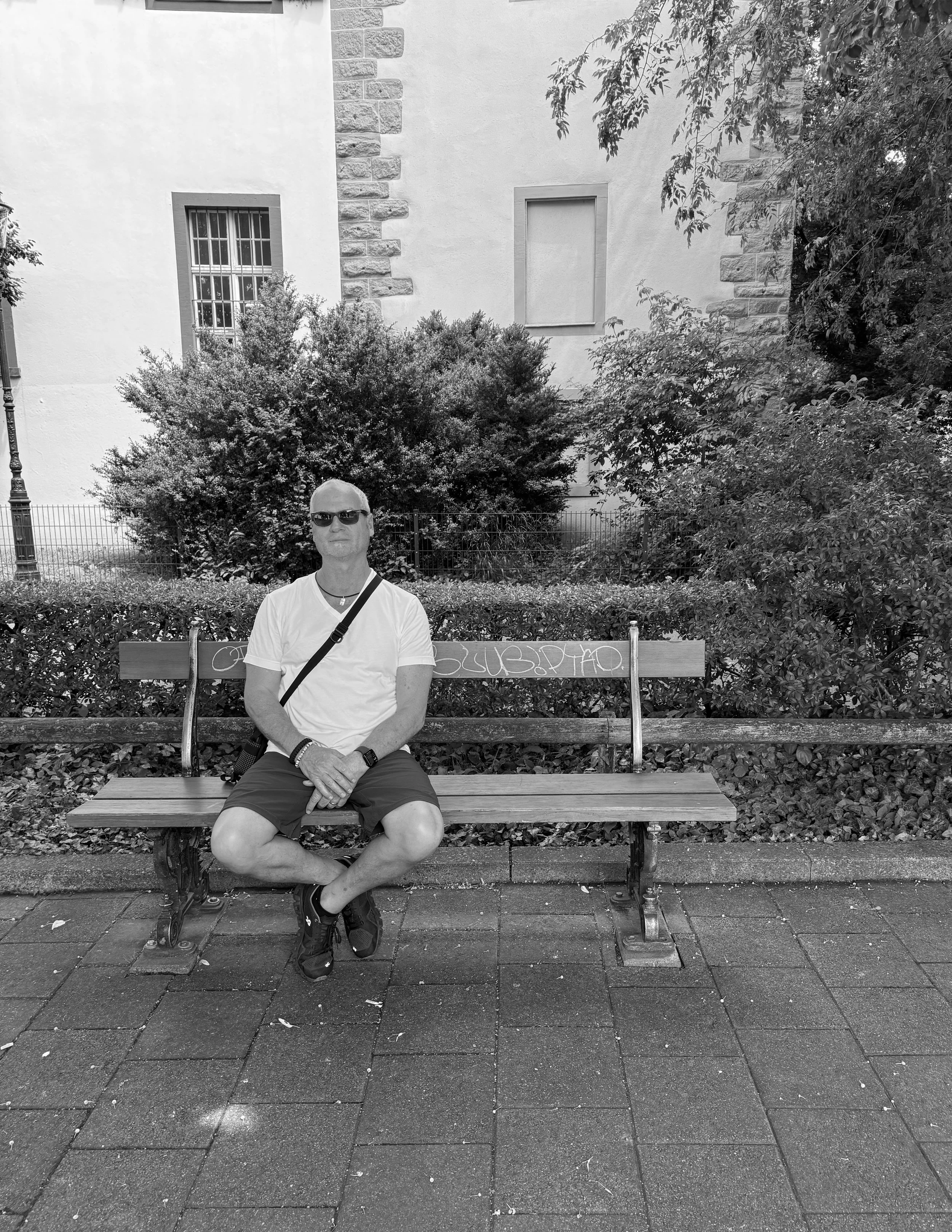 Tony Bench.jpg