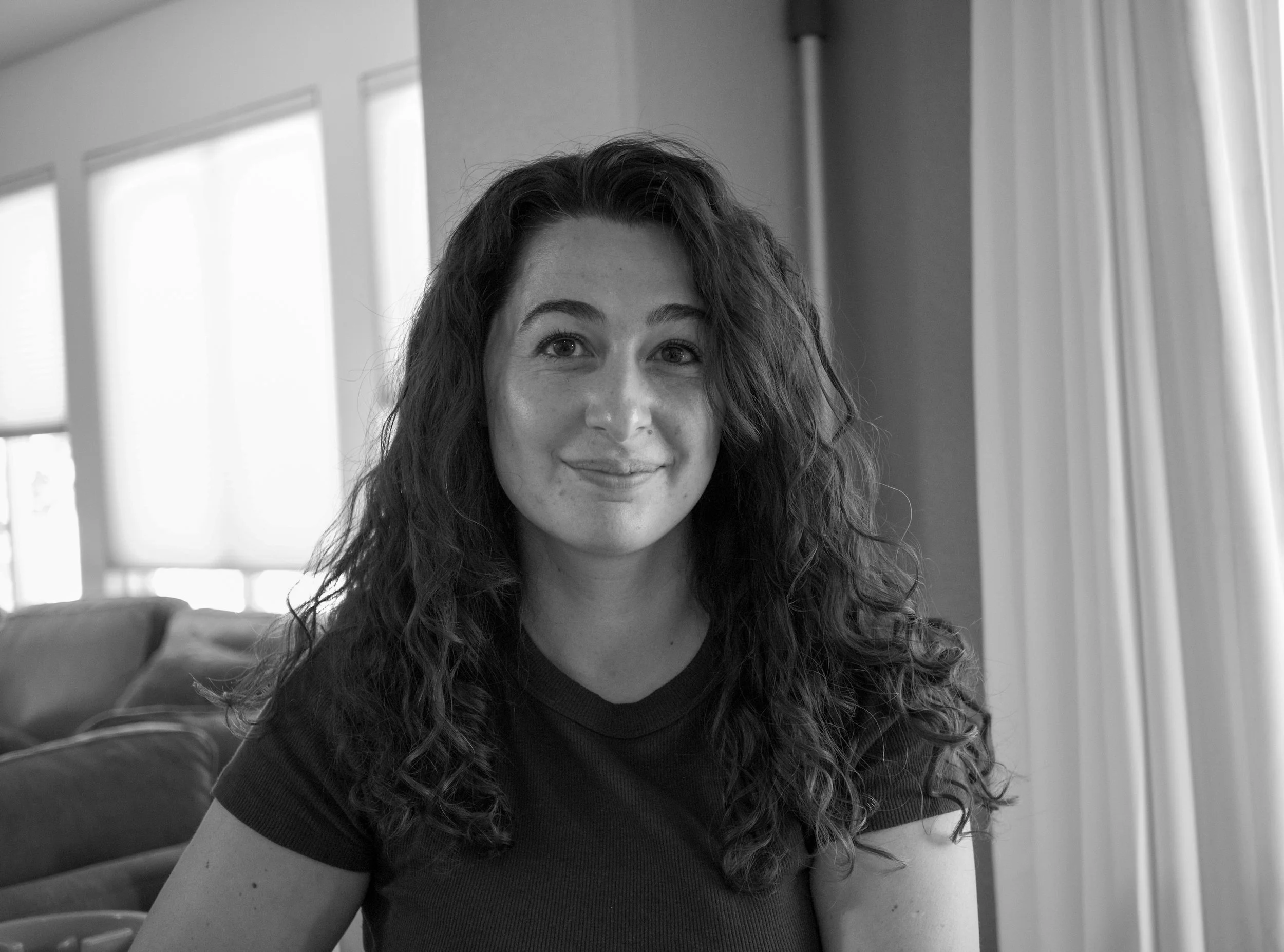 _DSF0620Sara B&W.jpg