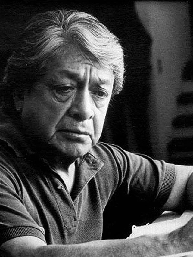 INFLUENCE I - OSWALDO GUAYASAM&Iacute;N

On my most recent trip to Ecuador I encountered the art of Guayasam&iacute;n and had the honor of visiting his former home, now a museum, in Quito.

The emotions I felt in the presence of his work were more im