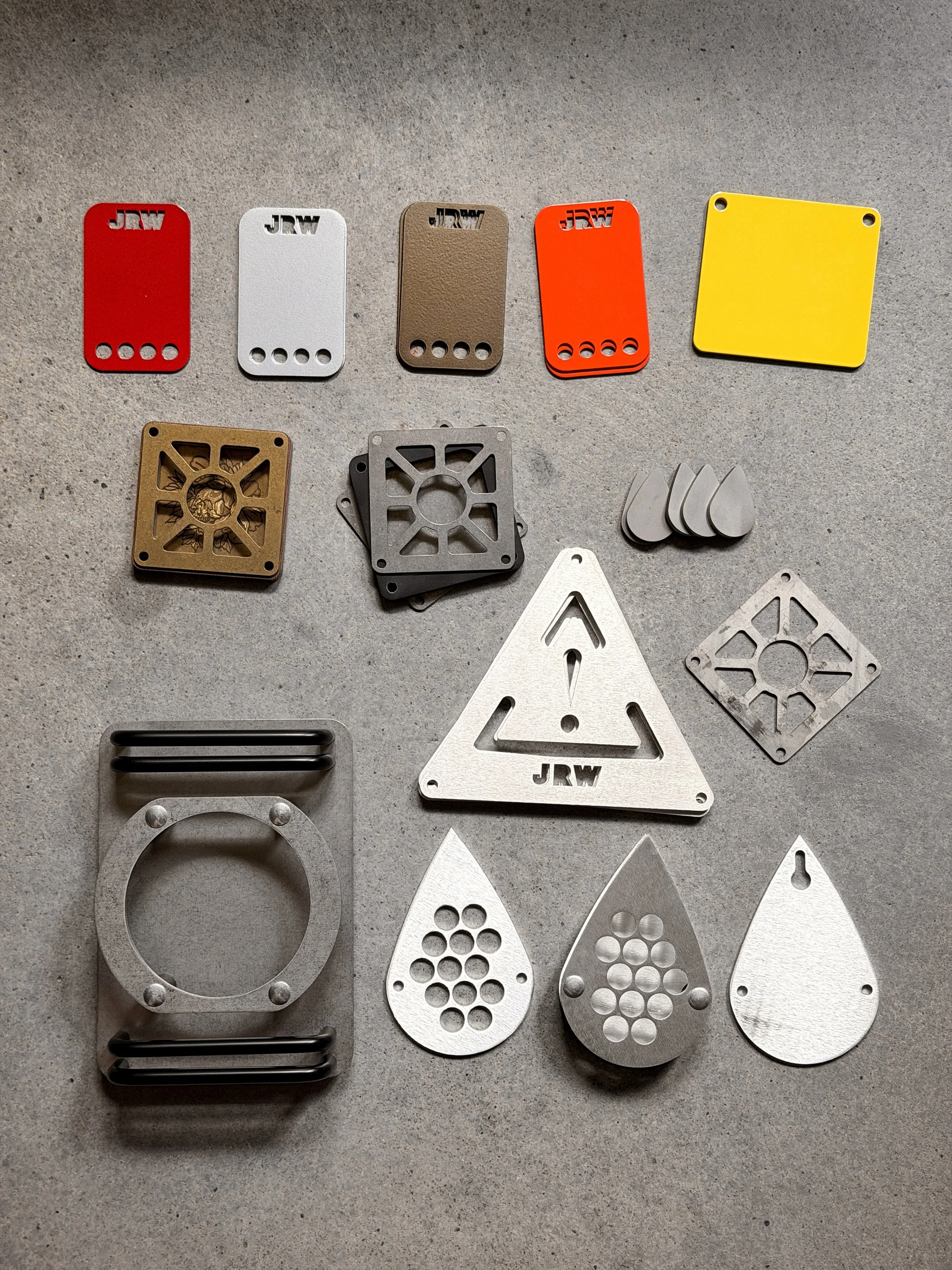 Before the installation comes the research.

Material studies for Don't Ignore the Horrors&trade;

Raw metals, powder coat, layered construction and form prototypes.