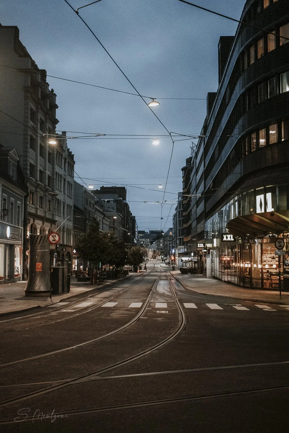 Mentzoni foto.jpg