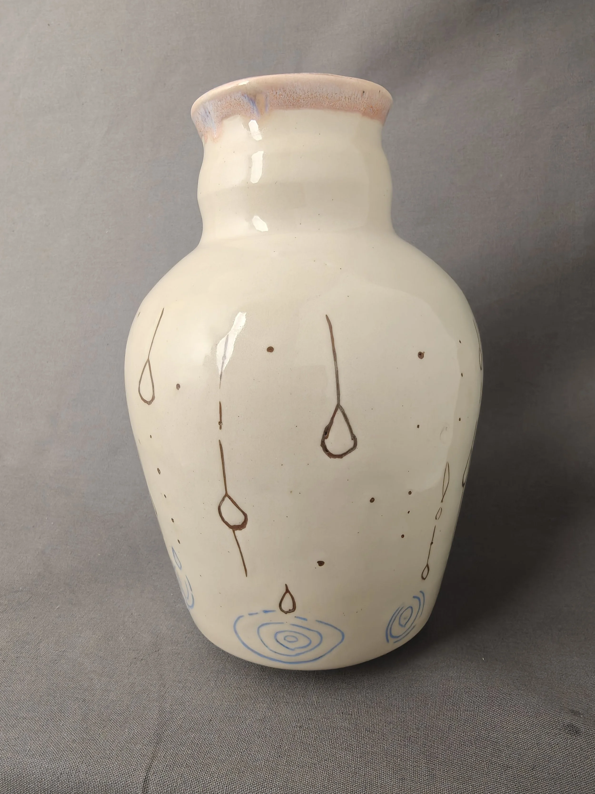 Fall 2026 - Raindrops / Puddles Vase