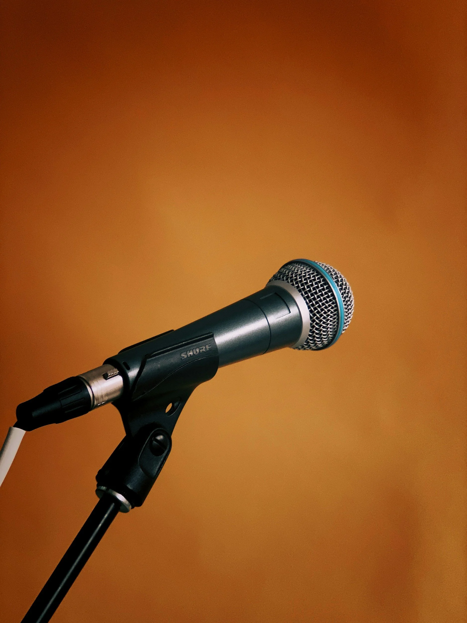Microphone on a stand, ready for a speaker