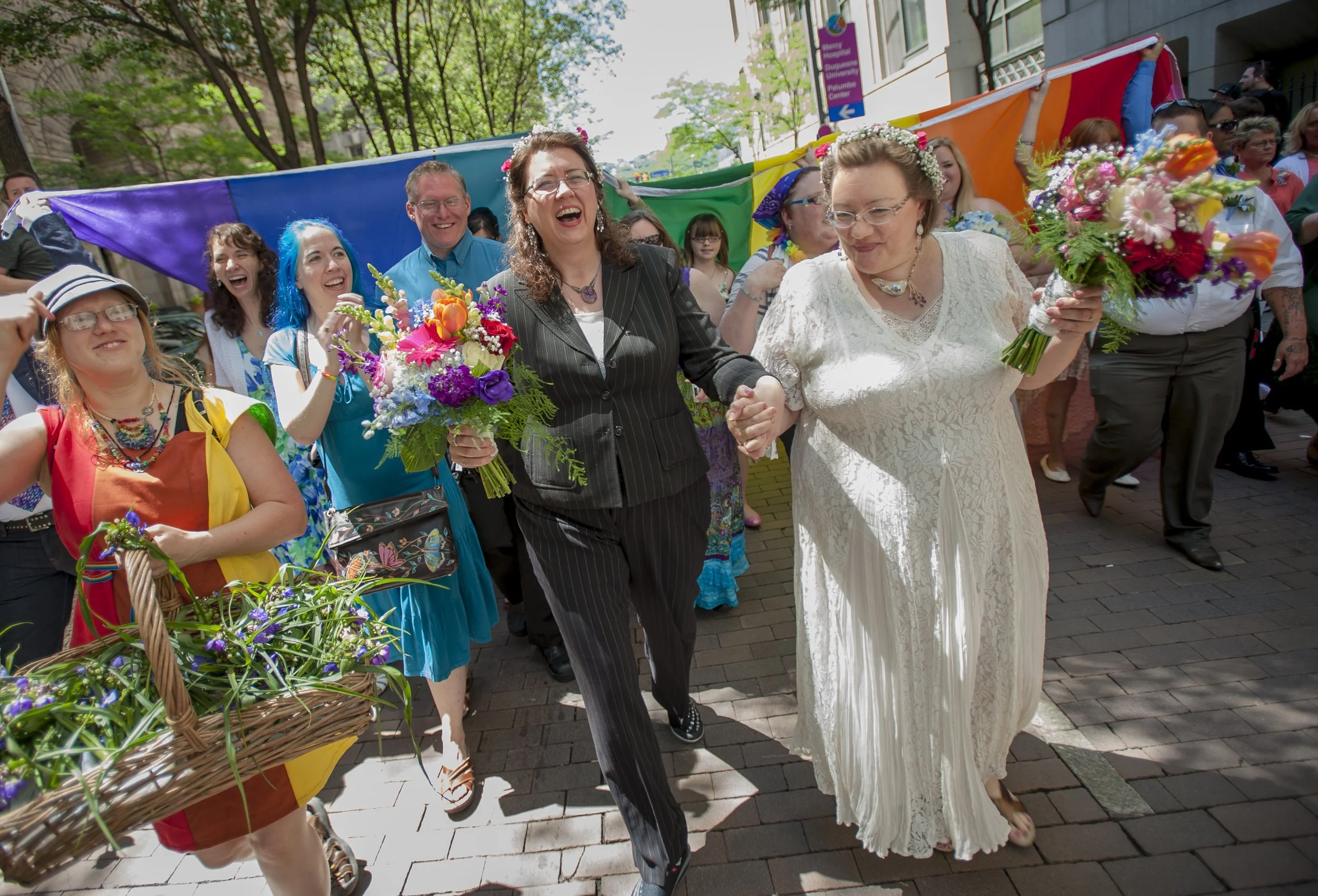 pride-2015-pittsburgh-wedding-02.JPG