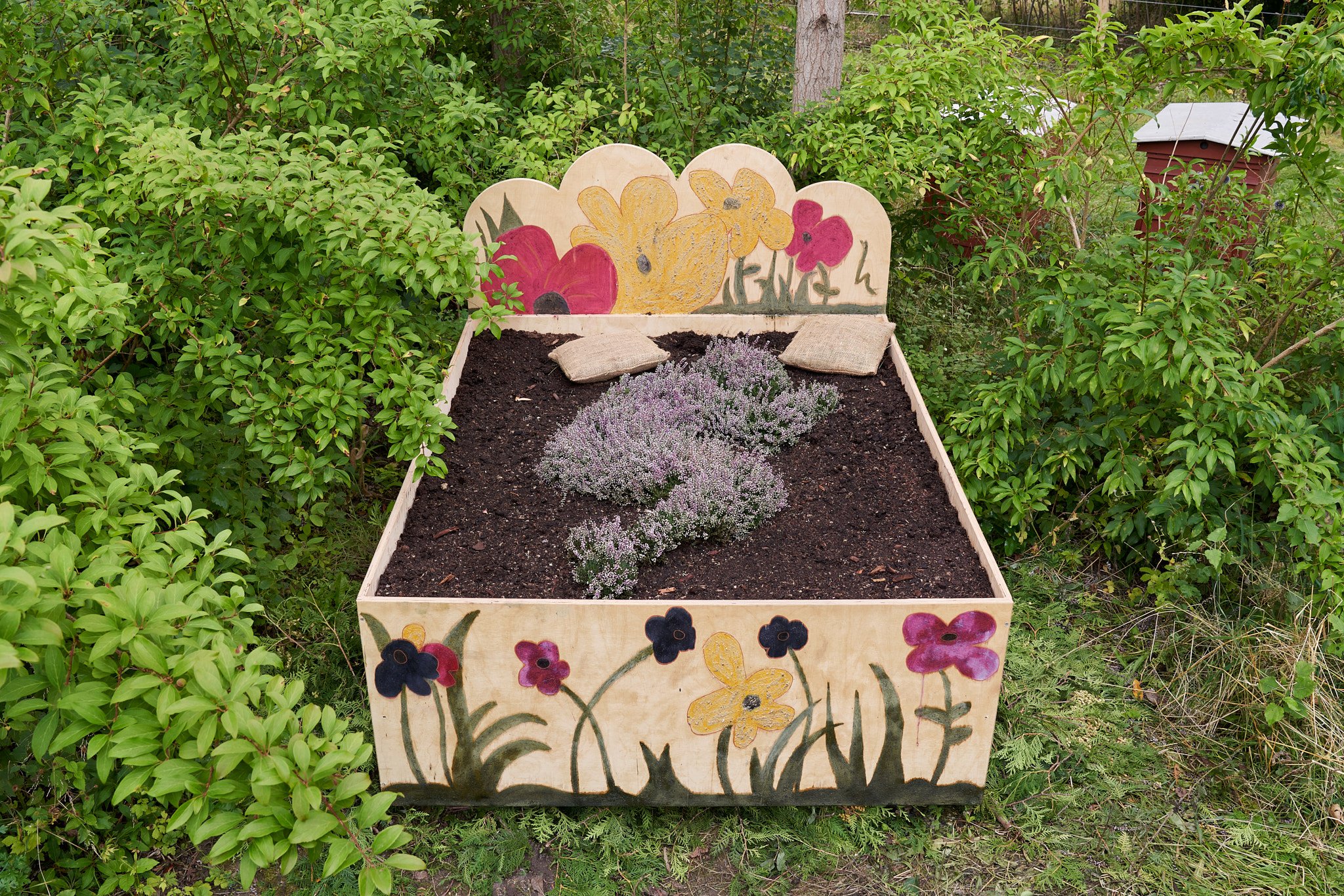 Rest, 6 x4 x4 ft, Fabric dyes on wood, Soil, burlap, Common Heather Plant, 2024