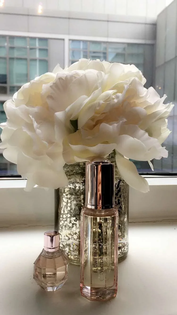 Viktor & Rolf Flowerbomb Precious Oil Review
