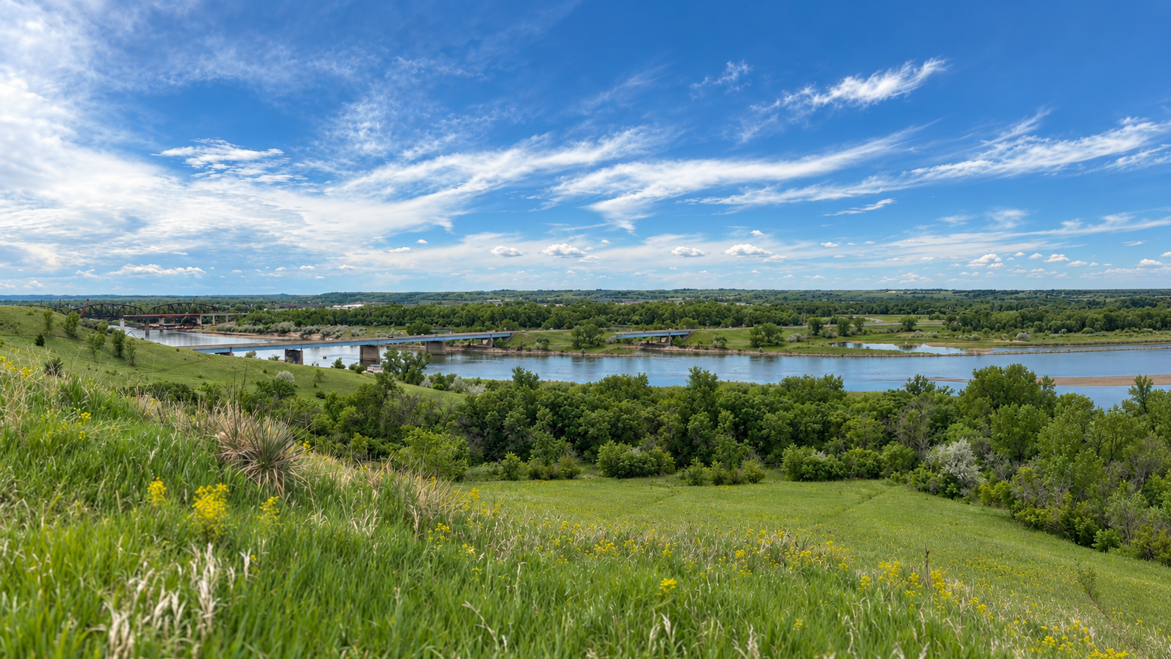 Missouri River and bridges in Bismarck-Mandan, North Dakota