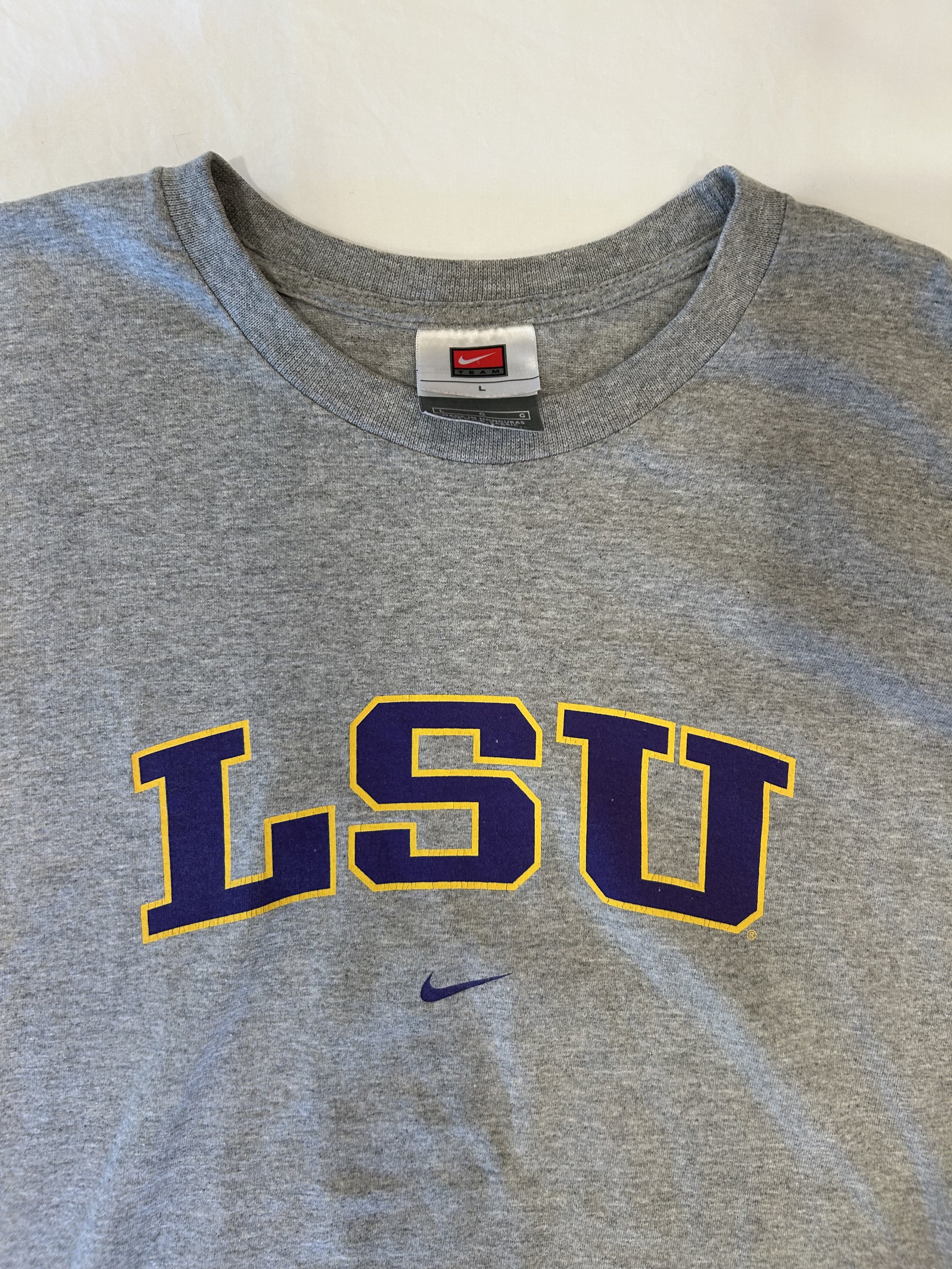 Vintage Nike Swoosh Gray T Shirt (L)