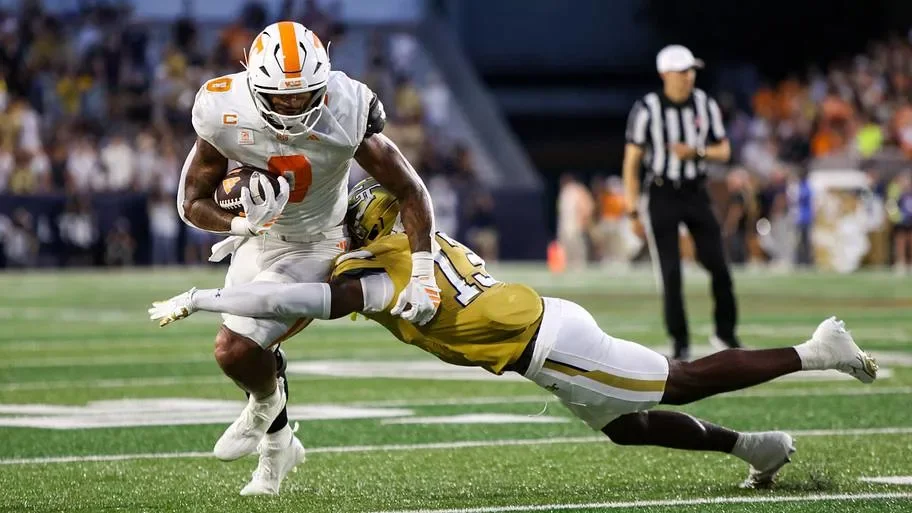 Tennessee Tight End Ethan Davis Suffered a Season-Ending Injury