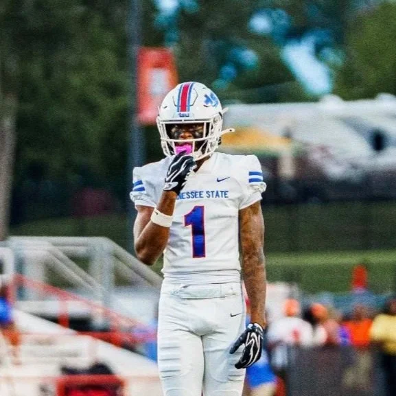 Cam Bulluck Named Tri-Star CFB Player of the Week Following Career-High Performance