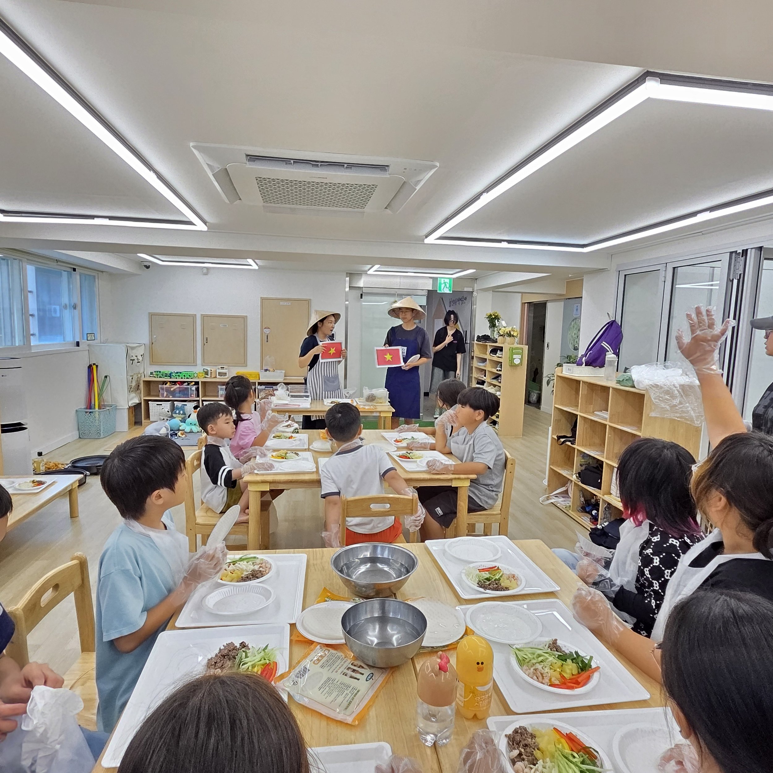 KakaoTalk_20250818_175355255_01.jpg