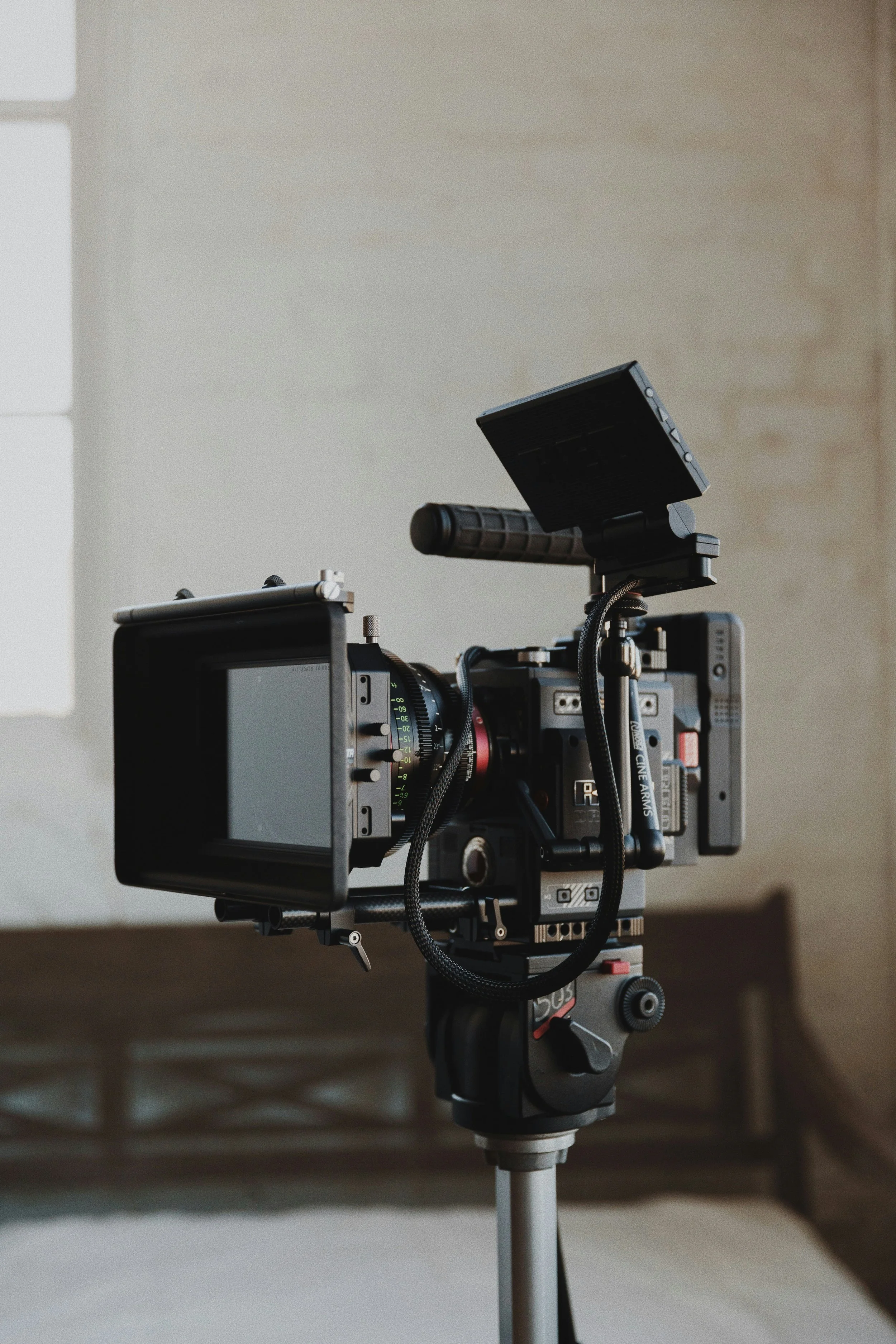 cinescope-creative-vPKrVdOeoXE-unsplash.jpg