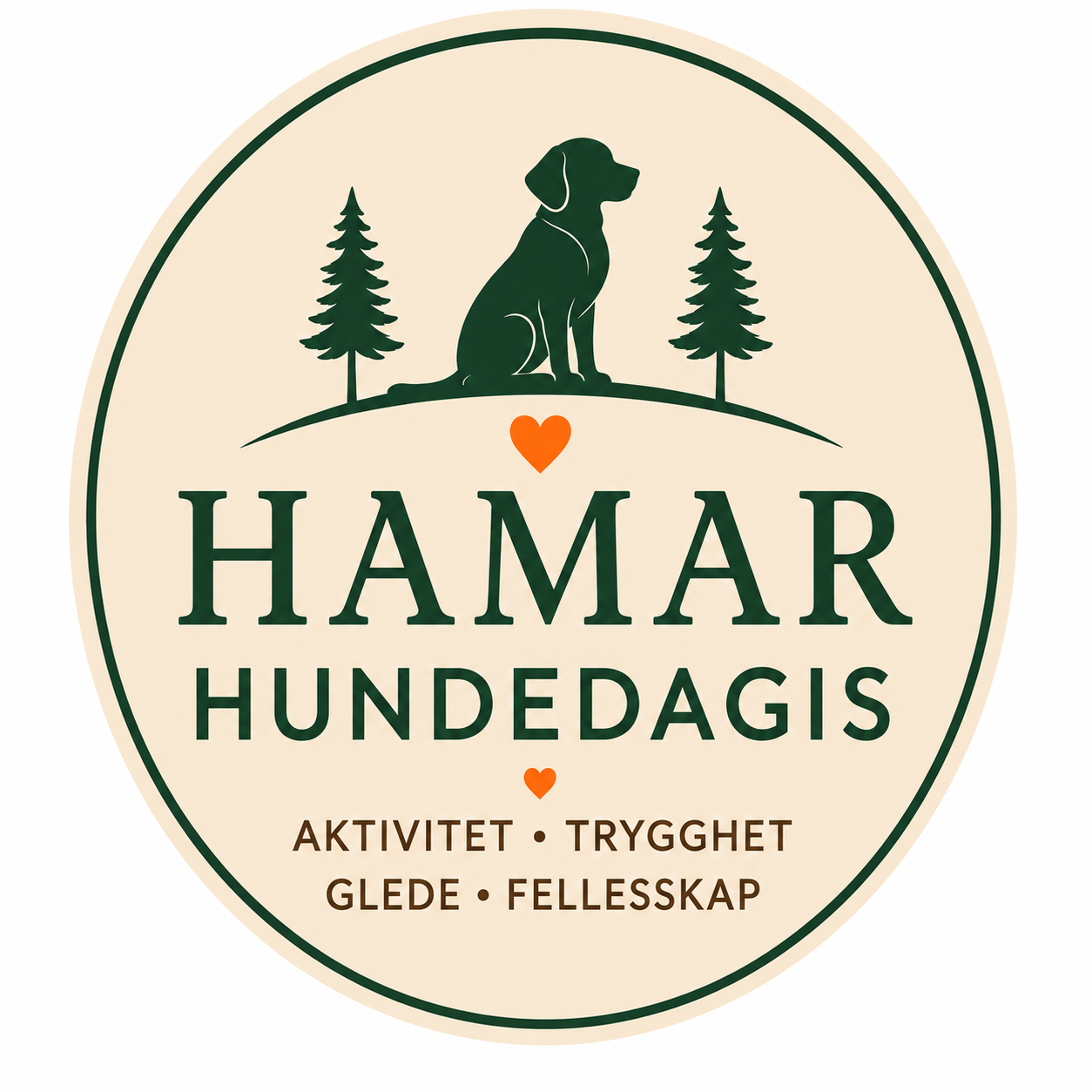 Logo for Hamar Hundedagis med en hund, to trær, og hjerter, med tekst om aktivitet, trygghet, glede og fellesskap