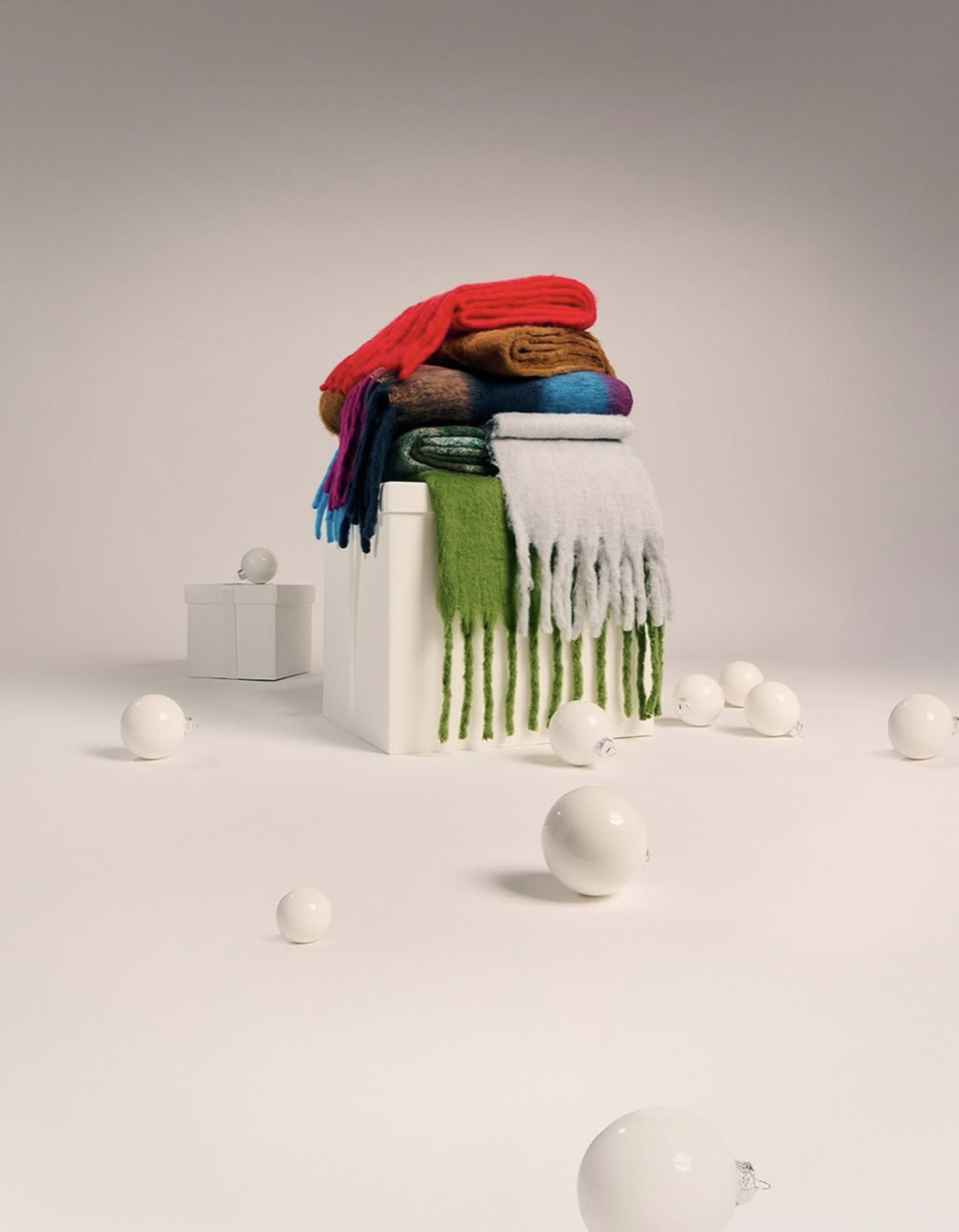 Art Direction for OVS.
Photographer: Francesco Iafigliola
Stylist: Emanuela Cipriani
Creative Direction: Made to Order