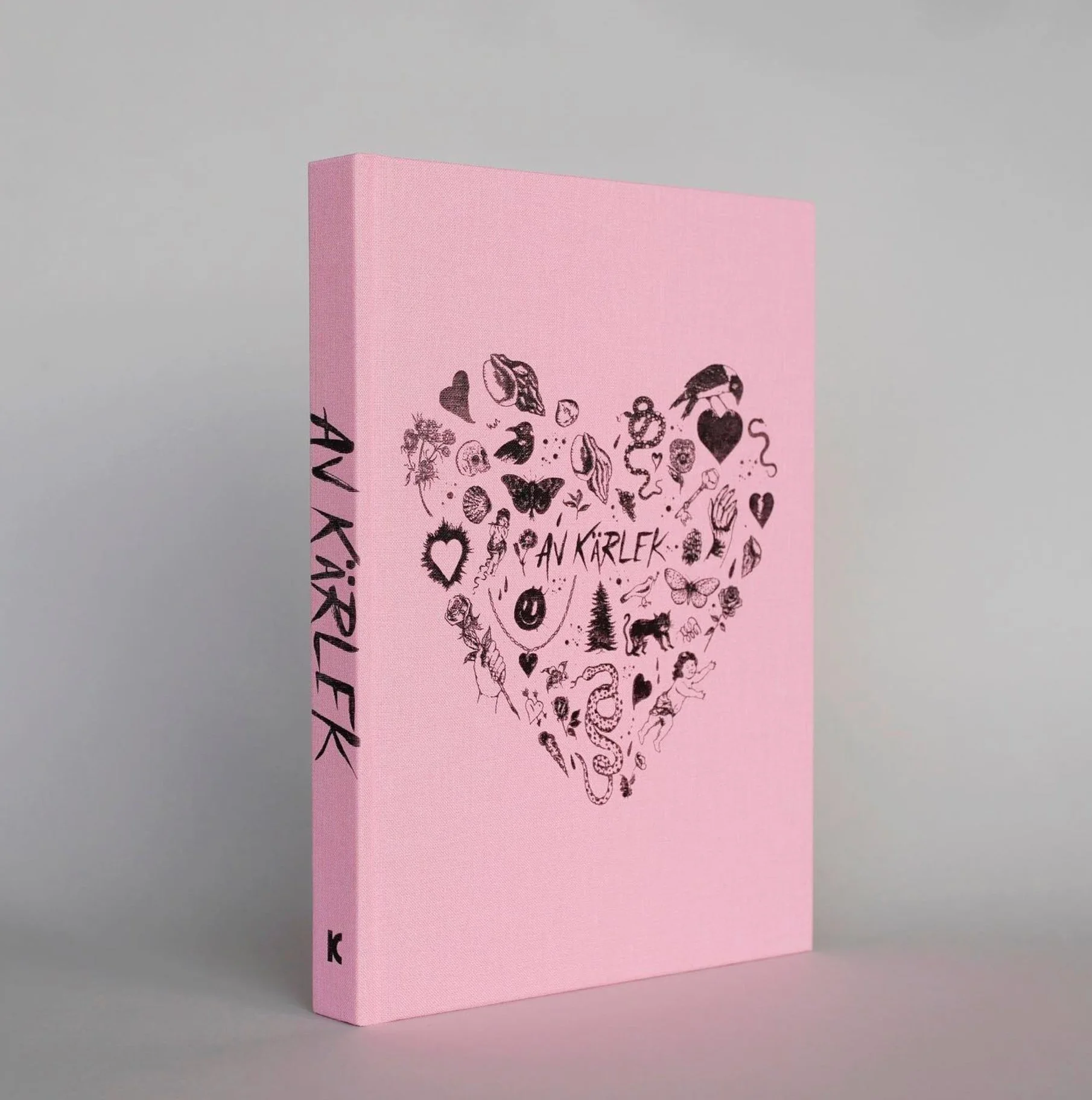 Book Design. Ragnar Persson and Daniel Söderbergs anthology on love ”Av kärlek”. 34 artists, writers, photographers and poets share their views on the biggest subject in universe.