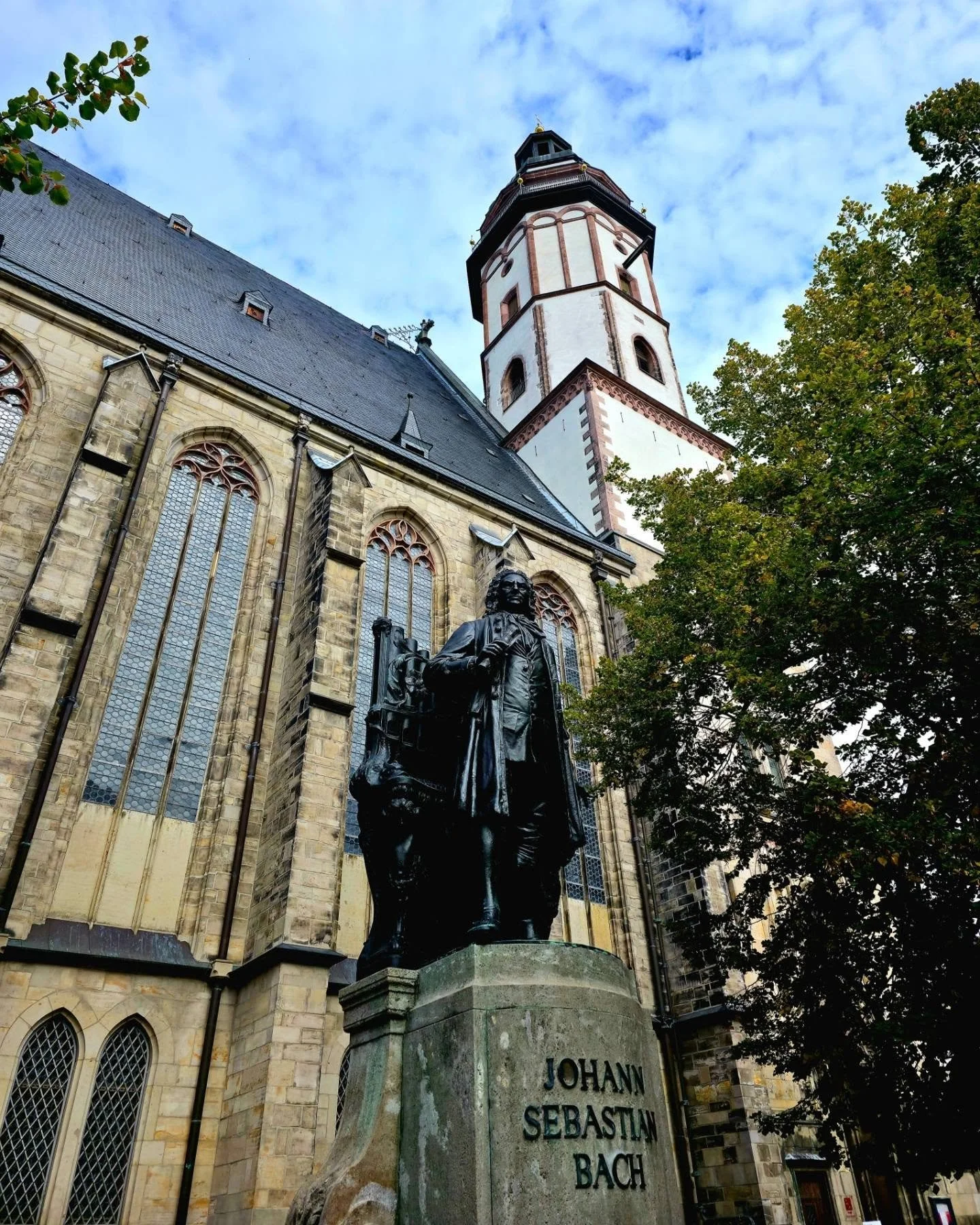 🎶 Back for more Bach! Very pleased to sing Cantata BWV 47 this afternoon, once again with Andreas Reize, @thomanerchorleipzig and @gewandhausorchester. 🎵