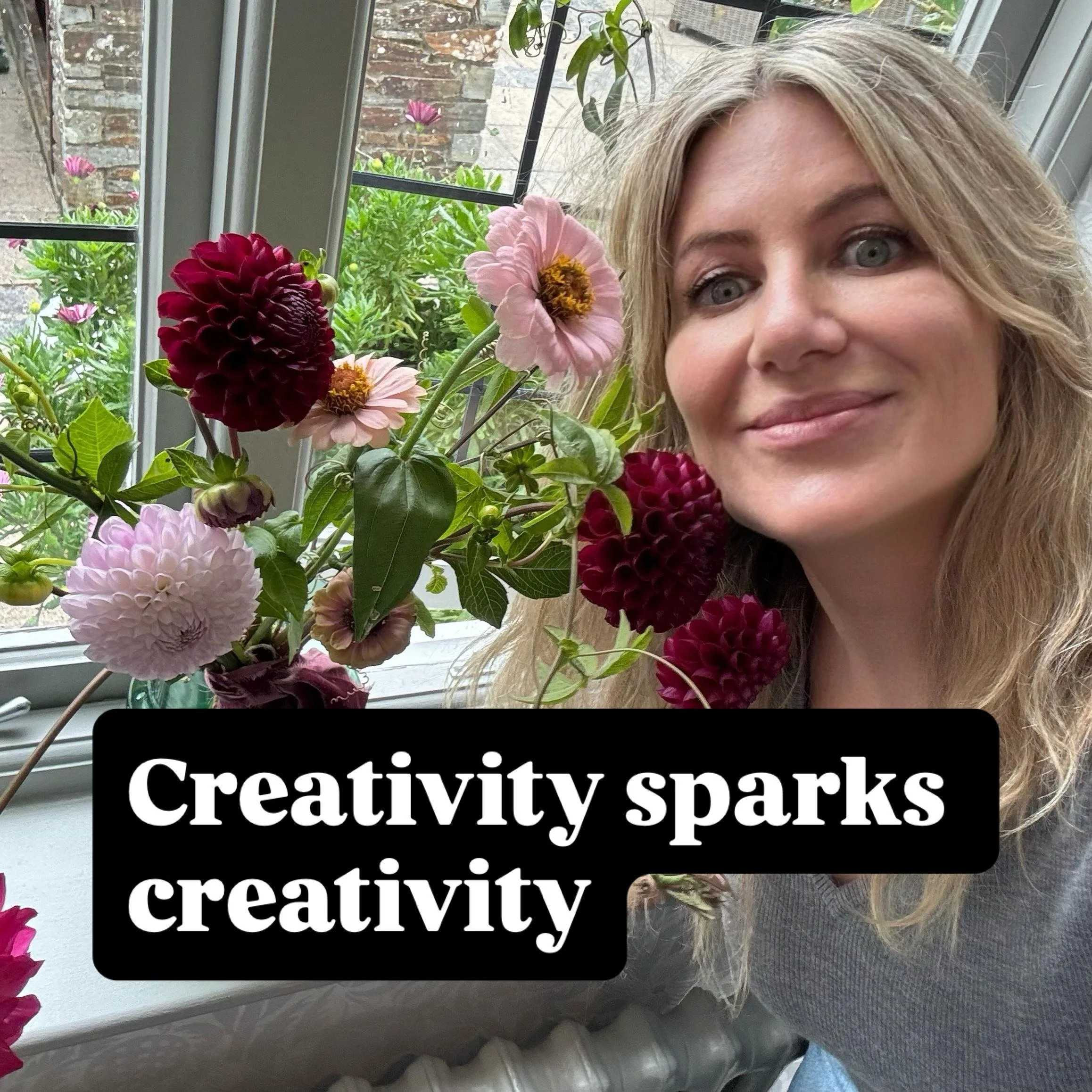 Got a bit creative at @amandataffinderflowers fabulous workshop @hoteltresanton Met some wonderful women there too! 

Never done anything like this before but I went along because I&rsquo;ve been loving making the tables pretty with flowers at my jou