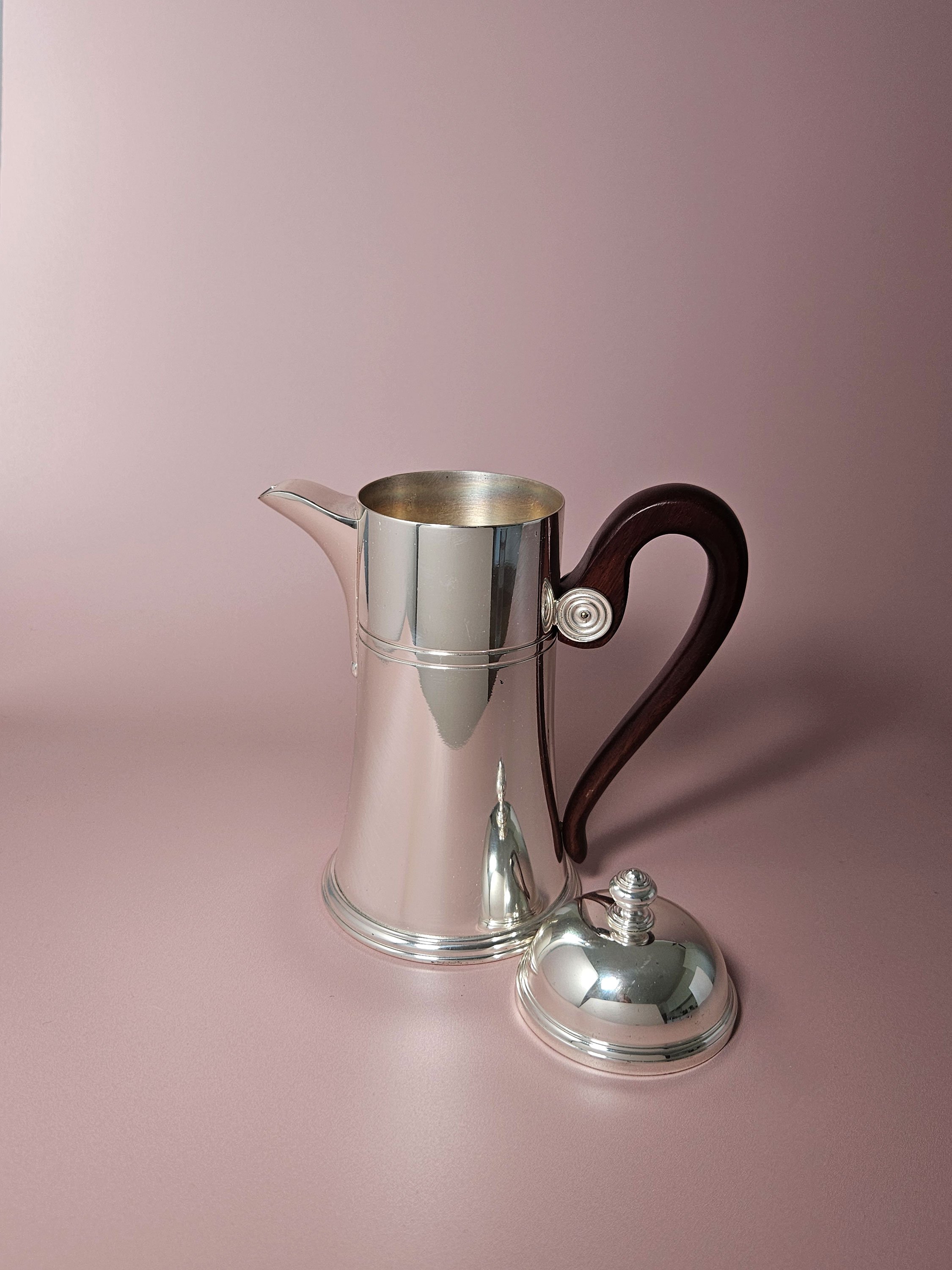 Apartment_No_10_Coffee_Set_05.jpg