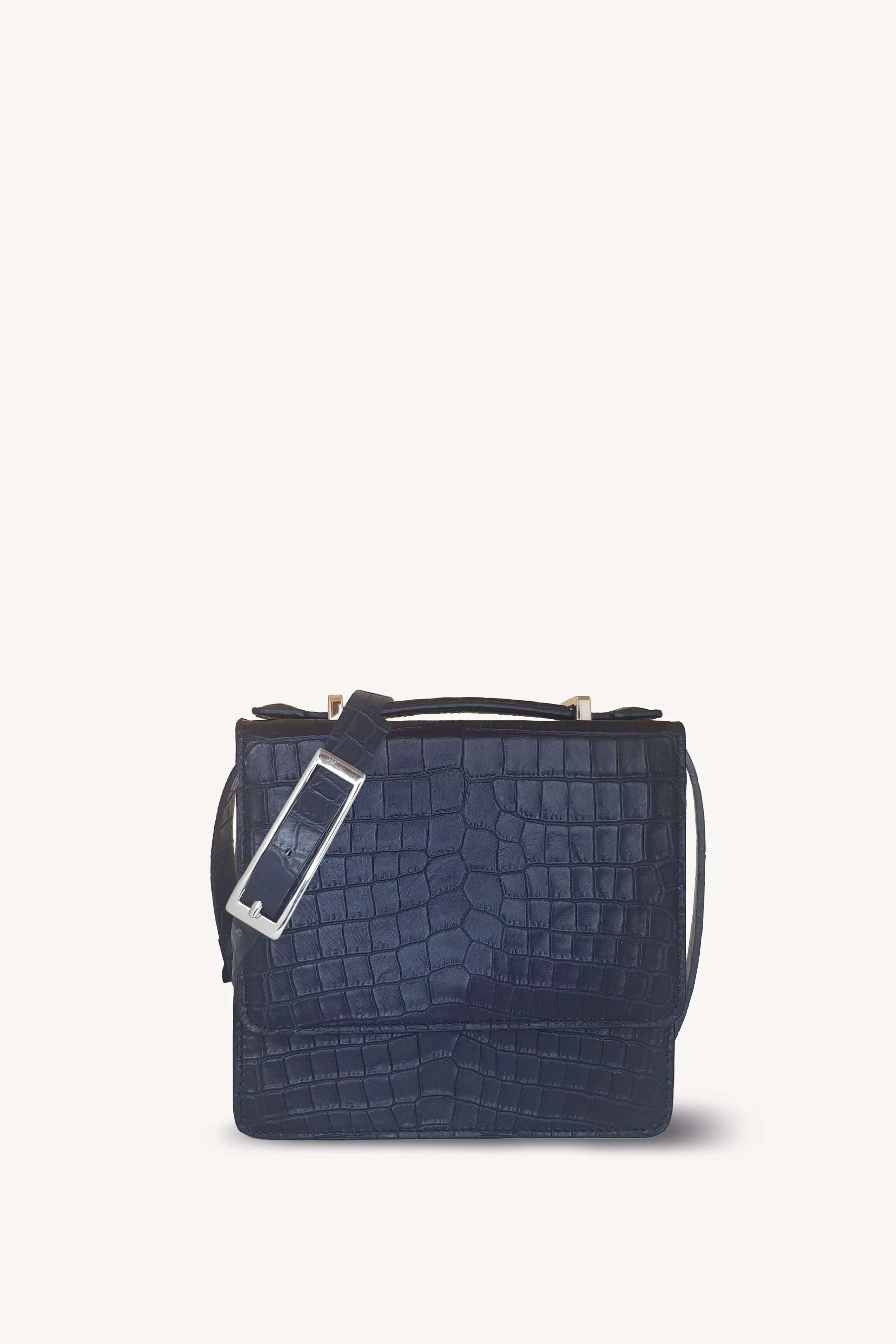 Attice_Studio_Leather_Bag_Front_Detail.jpg