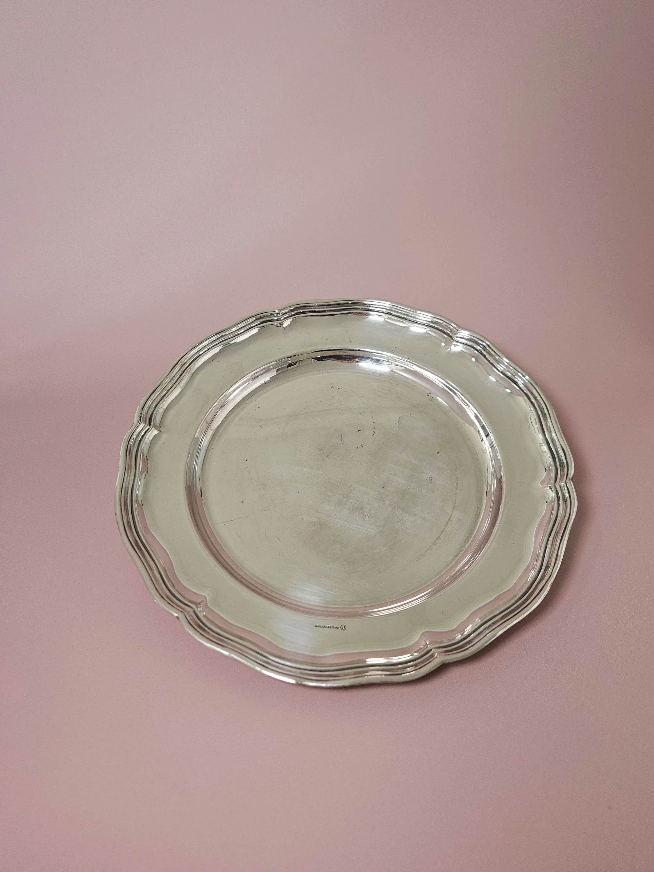 Apartment_No_10_Round_Silver_Plate_04.jpg