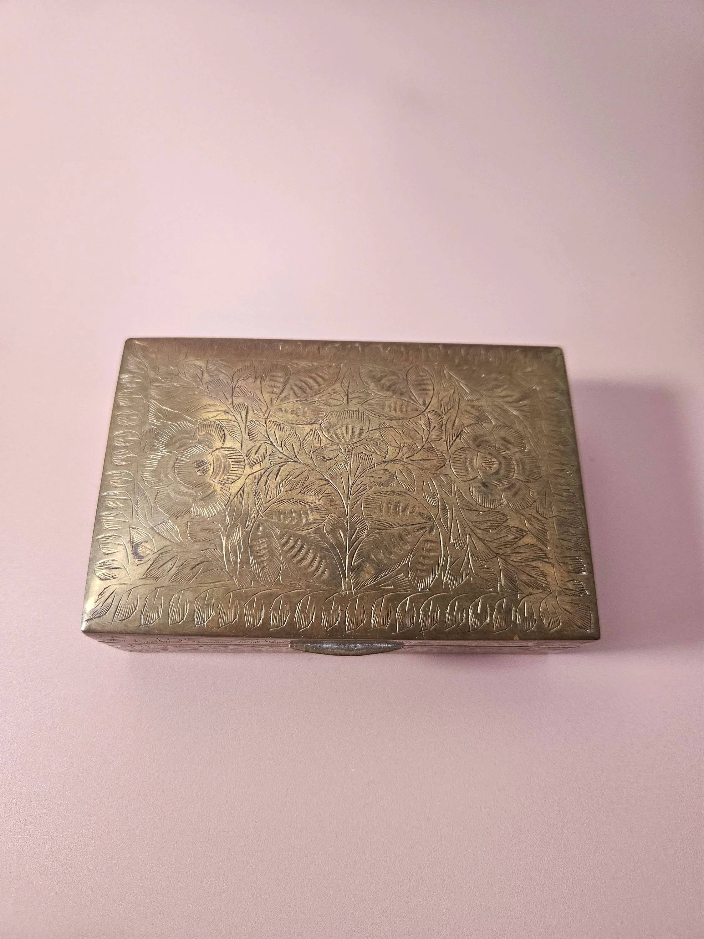 Apartment_No_10_Indian_Brass_Box_02.jpg