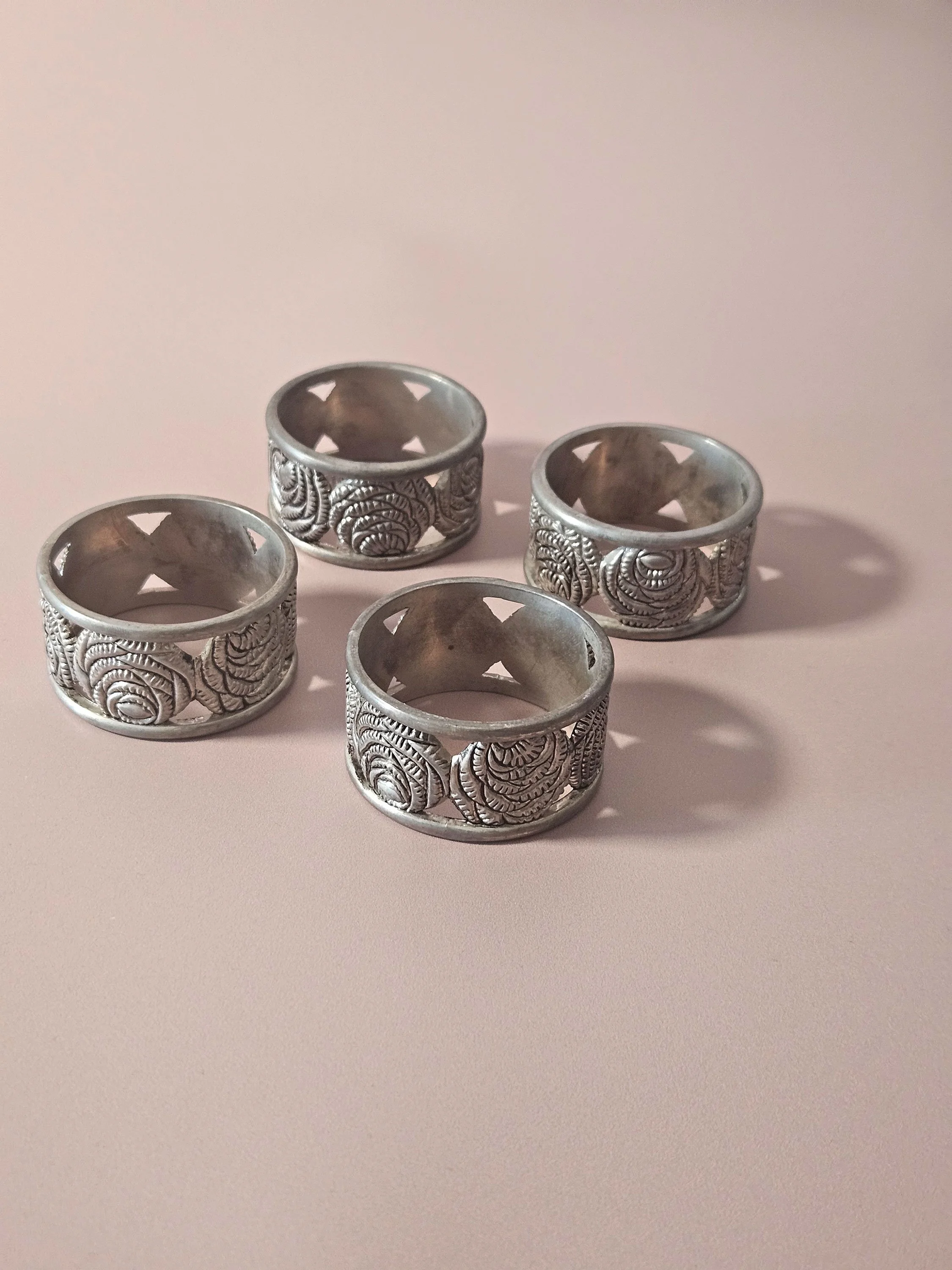 Apartment_No_10_Napkin_Rings_07.jpg
