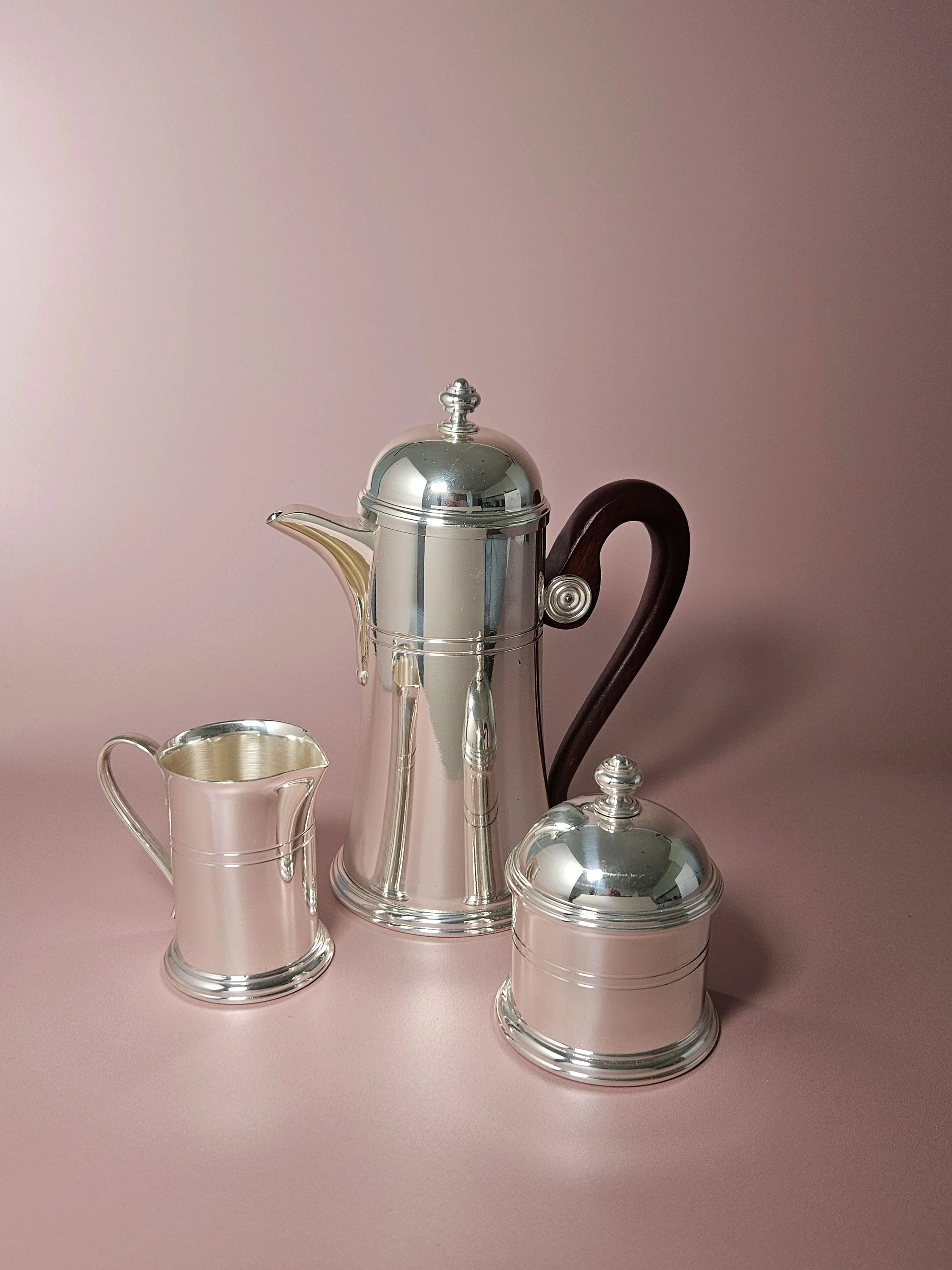 Apartment_No_10_Coffee_Set_07.jpg