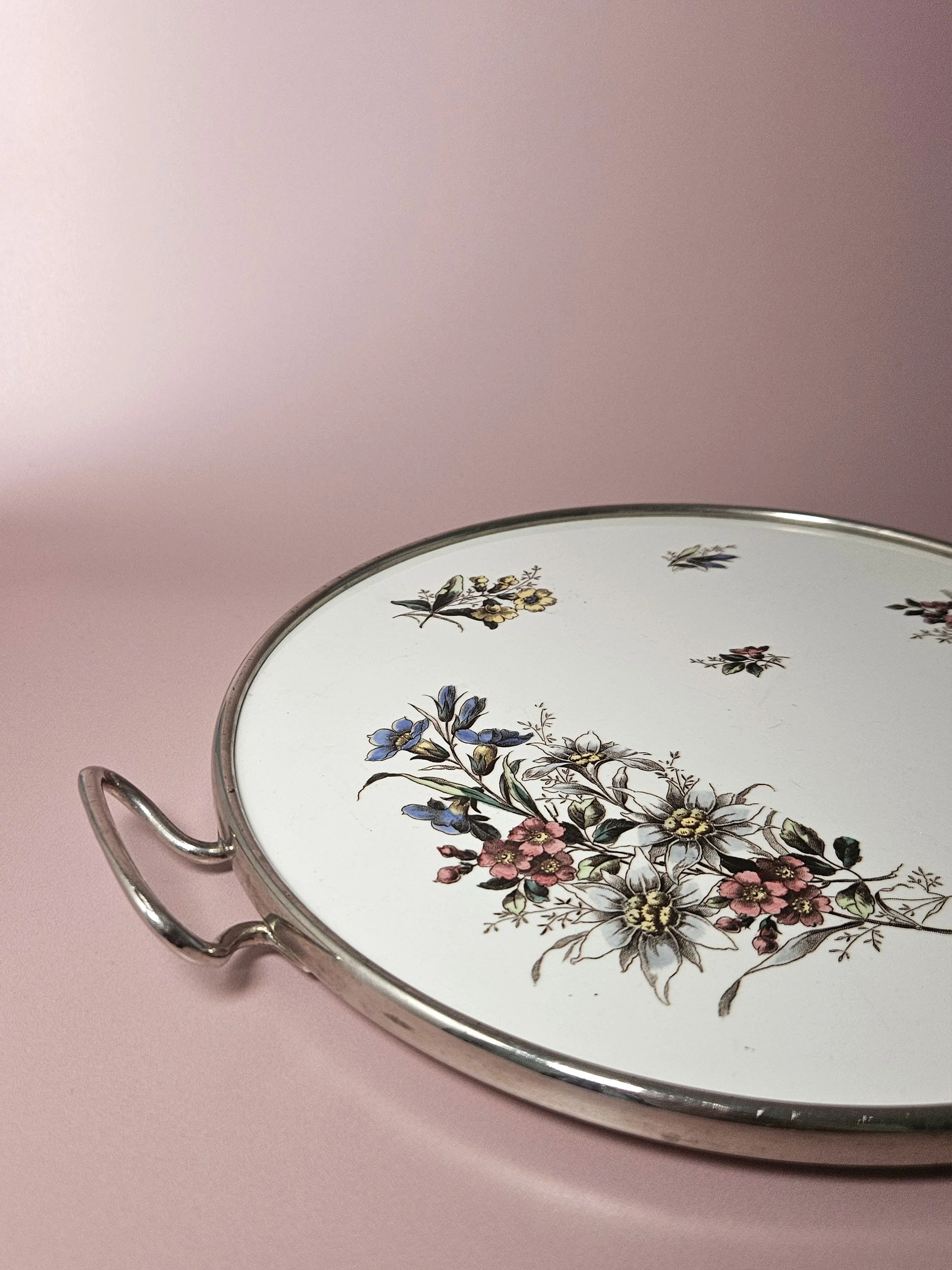 Apartment_No_10_Floral_Tray_02.jpg