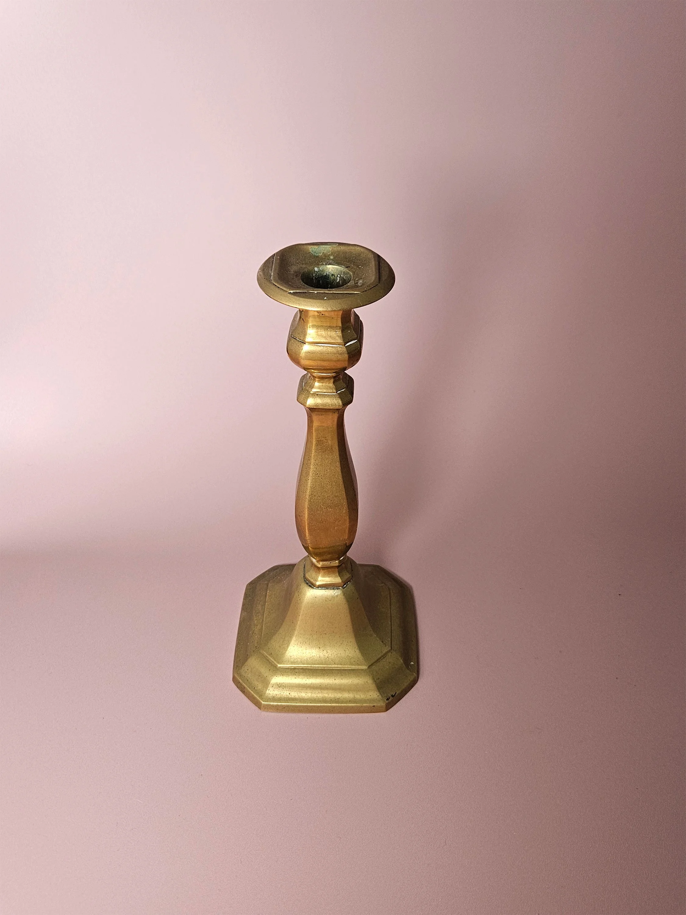 Apartment_No_10_Brass_Candleholder_03.jpg