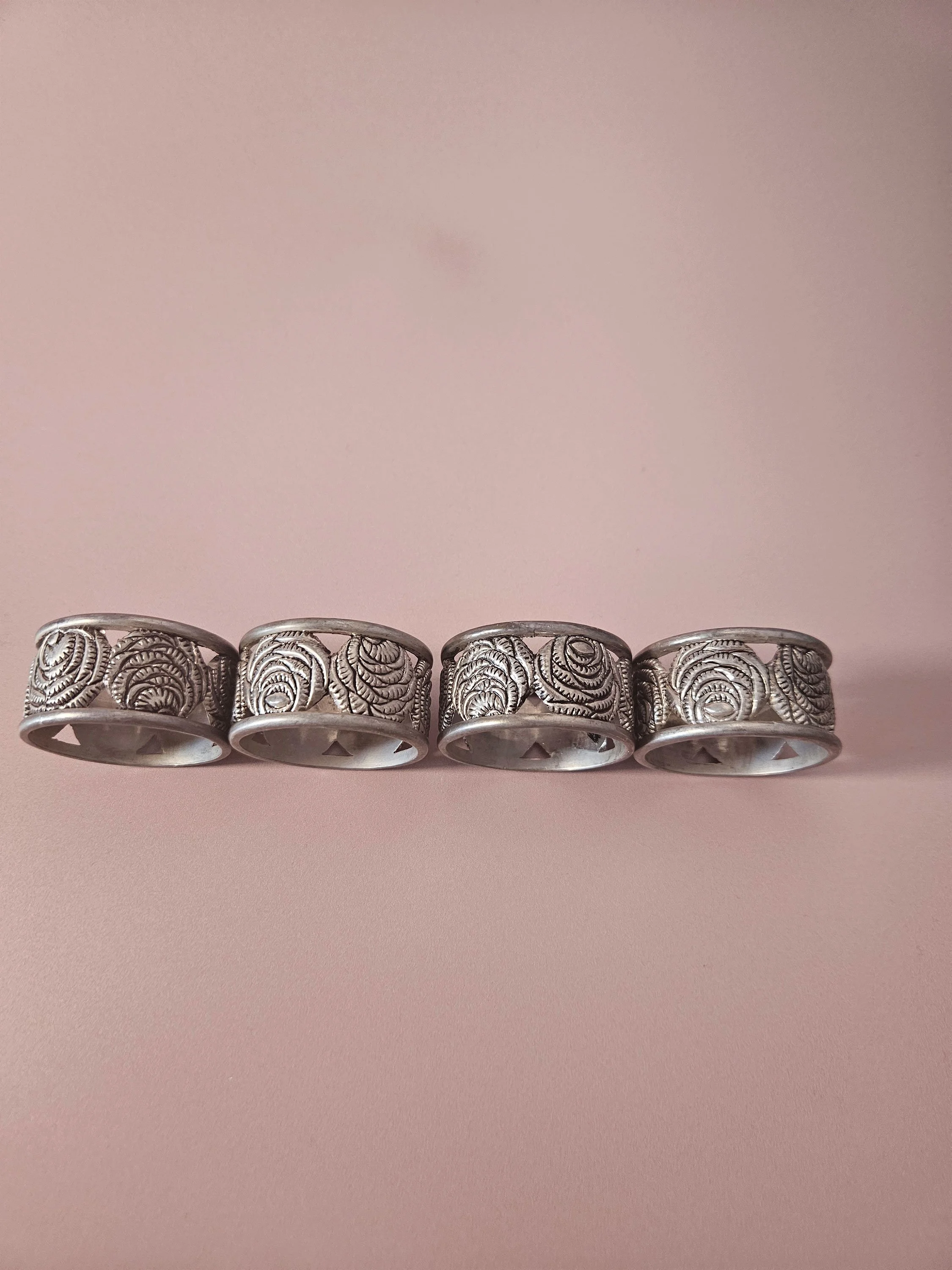 Apartment_No_10_Napkin_Rings_03.jpg