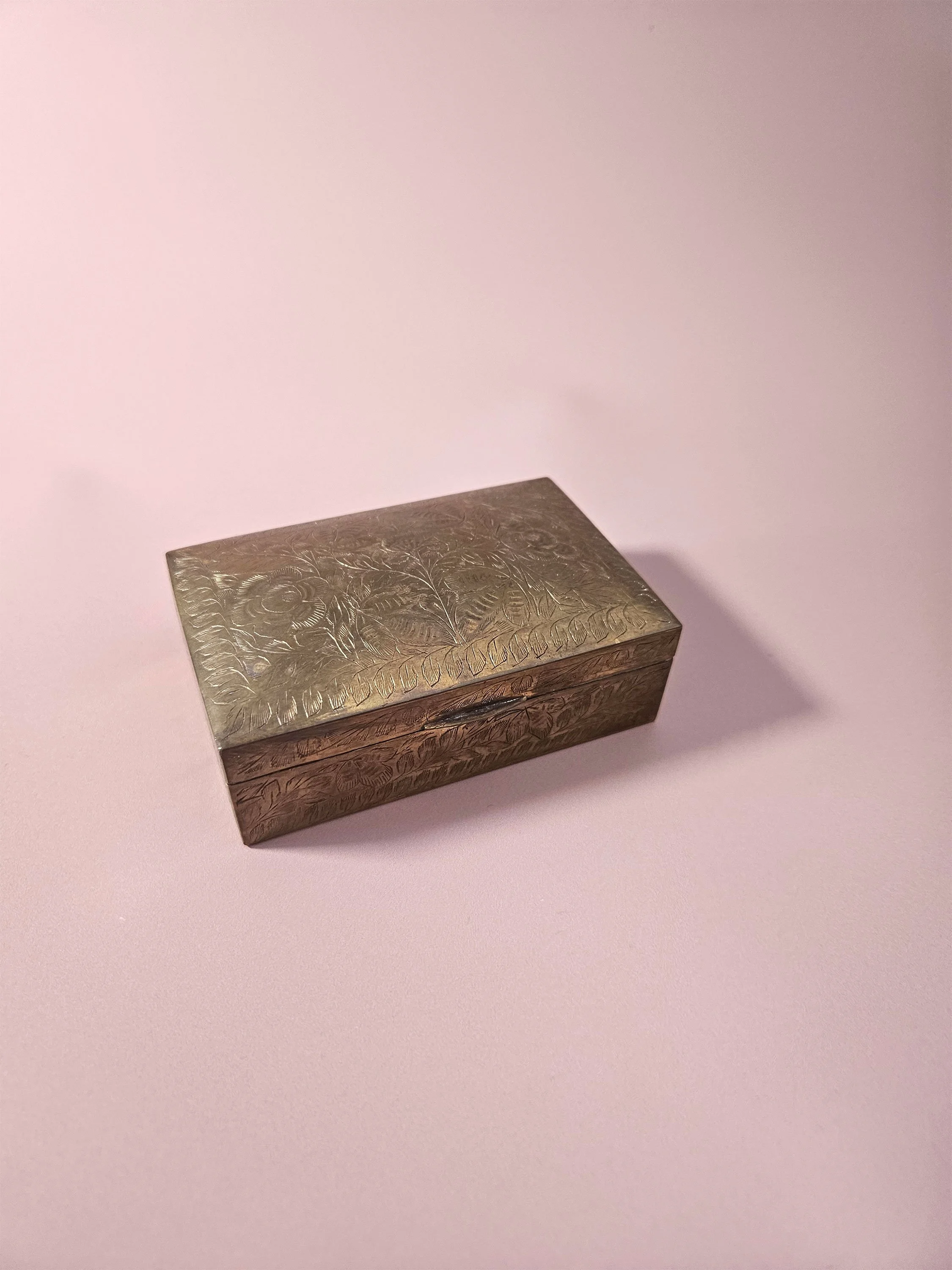 Apartment_No_10_Indian_Brass_Box_01.jpg