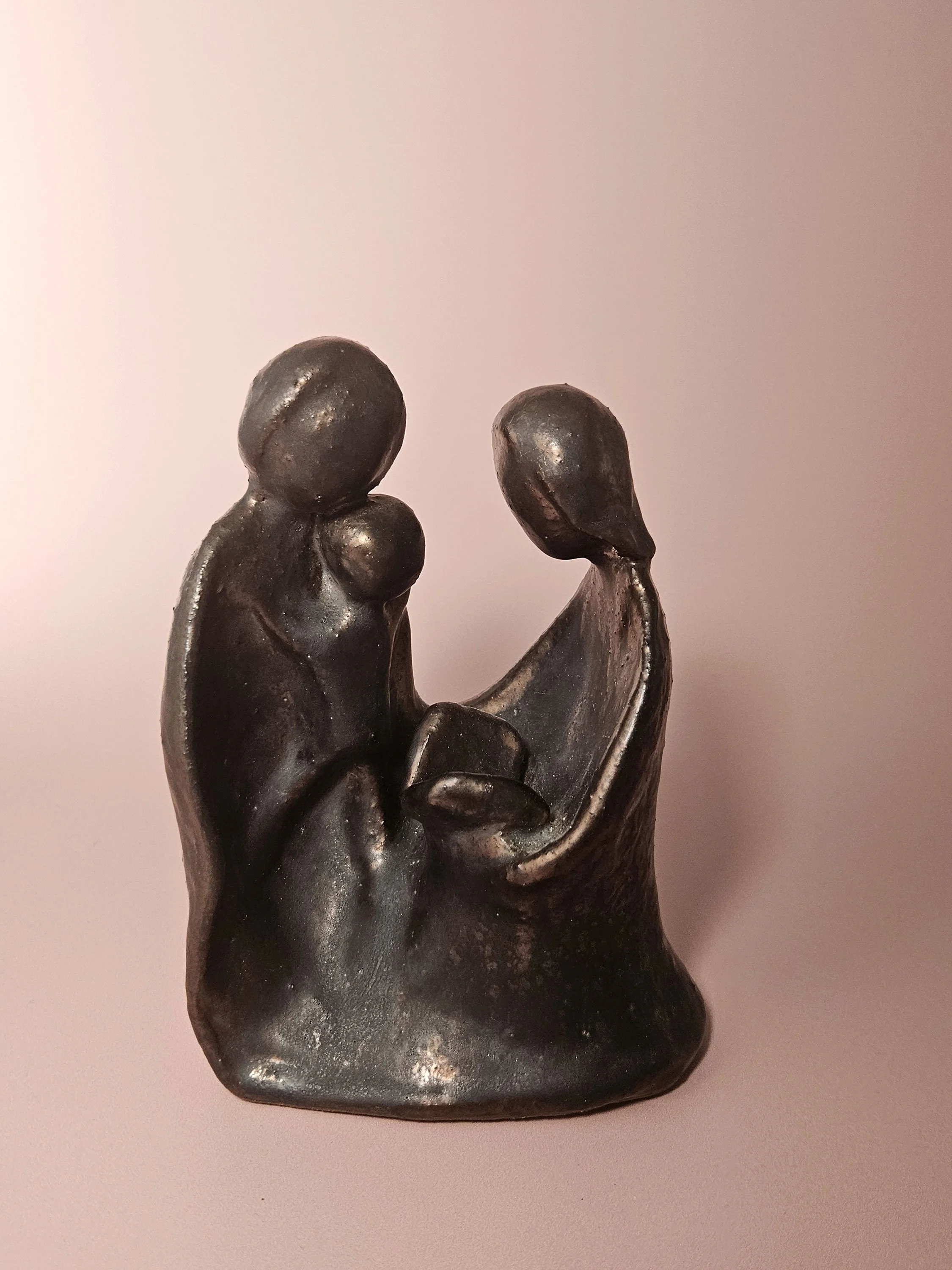 Apartment_No_10_Religious_Figures_01.jpg