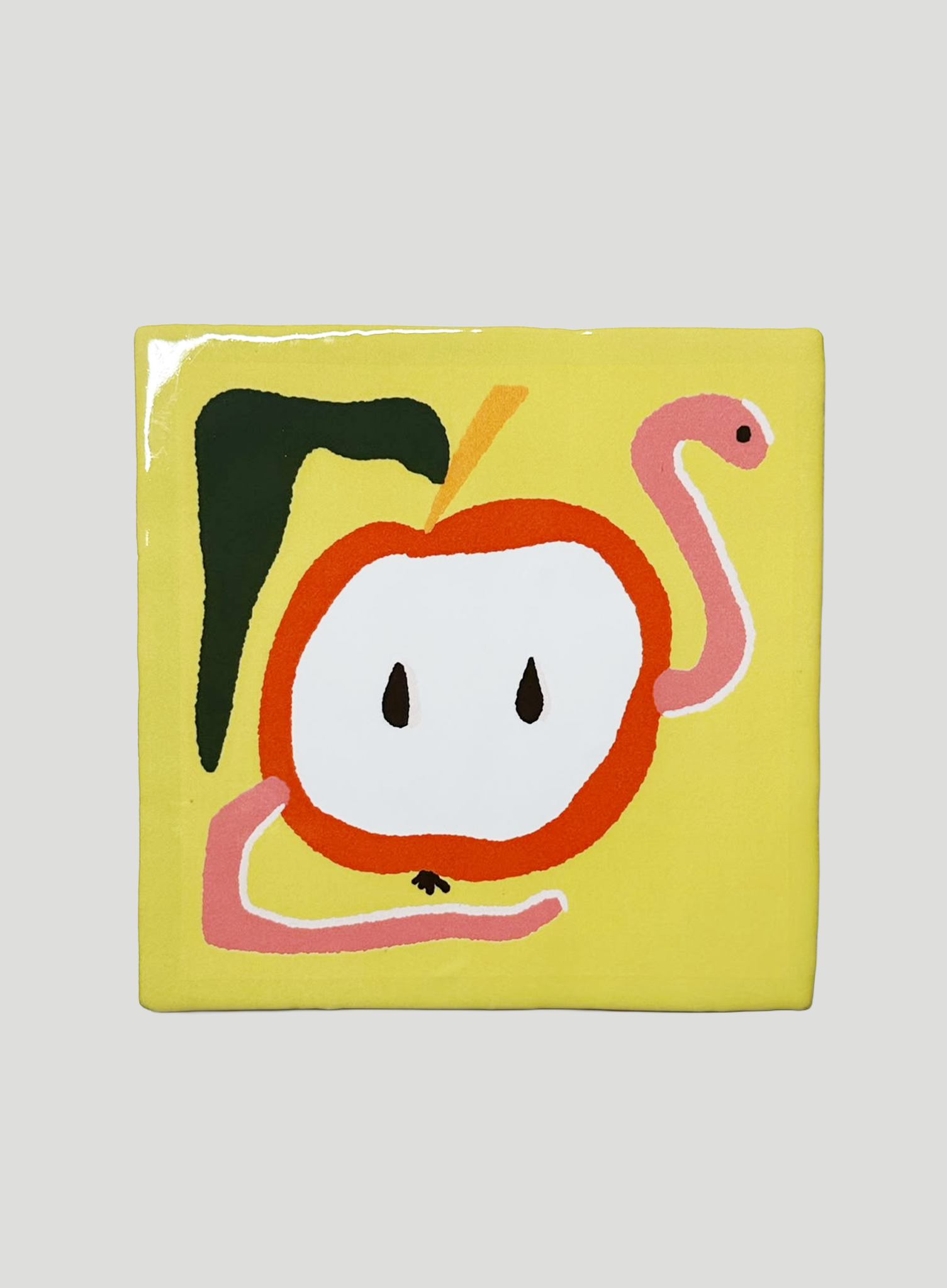 'AN APPLE A DAY' TILE