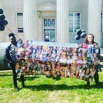 Today is #BlackBalloonDay to promote awareness of overdose deaths. Integrated Care of Greater Hickory, Tracie Johnson, Forever Joshua's Mom, United Way of Lincoln County, Lincoln County EMS, and the Lincoln County Substance Use Coalition set up disp…