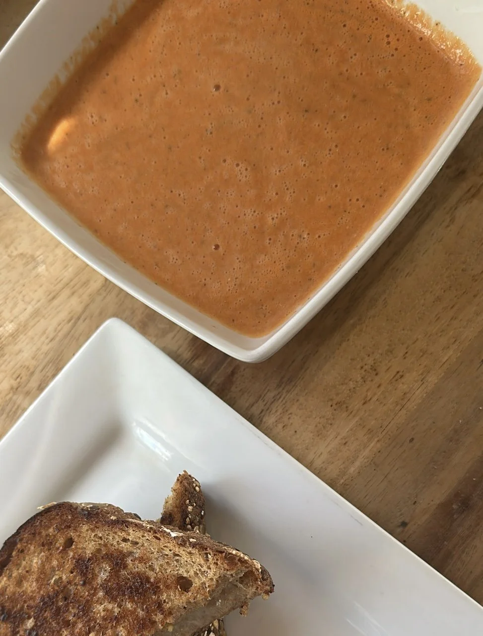 Blender Roasted Red Pepper Soup