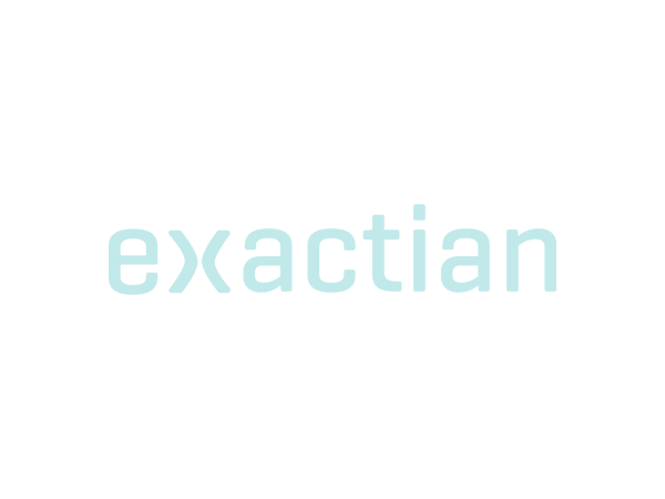 El logotipo de la marca Exactian con texto en color celeste sobre fondo negro