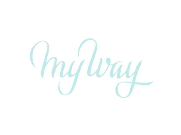 Texto que dice 'my way' en letra cursiva azul claro sobre fondo negro.